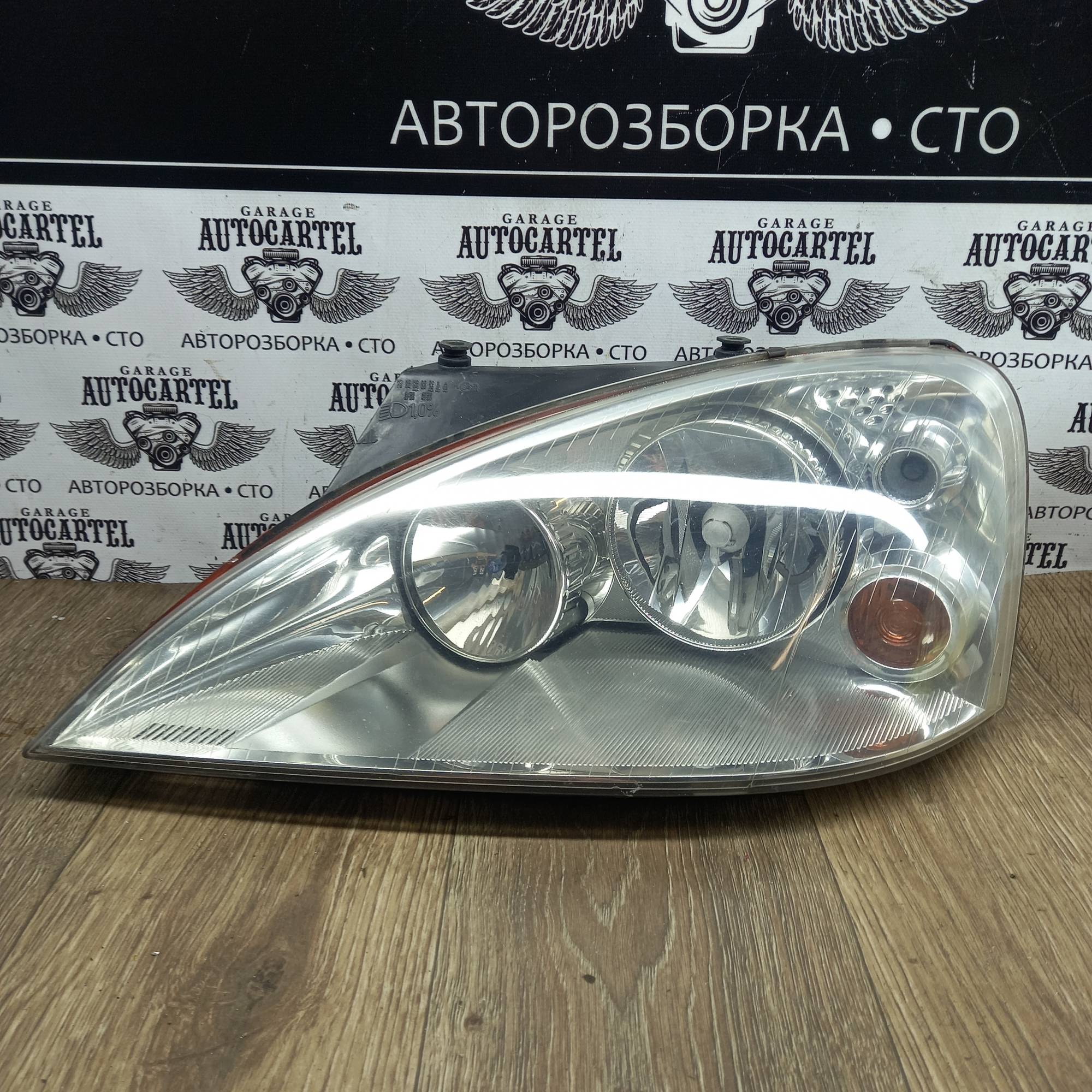Фара ліва Ford Galaxy 2000-2006, 7m5941015e