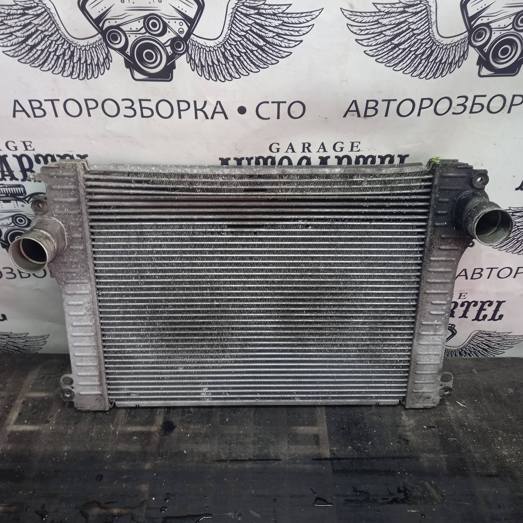 Радіатор інтеркулера Lexus is220 2.2d, 1794026010
