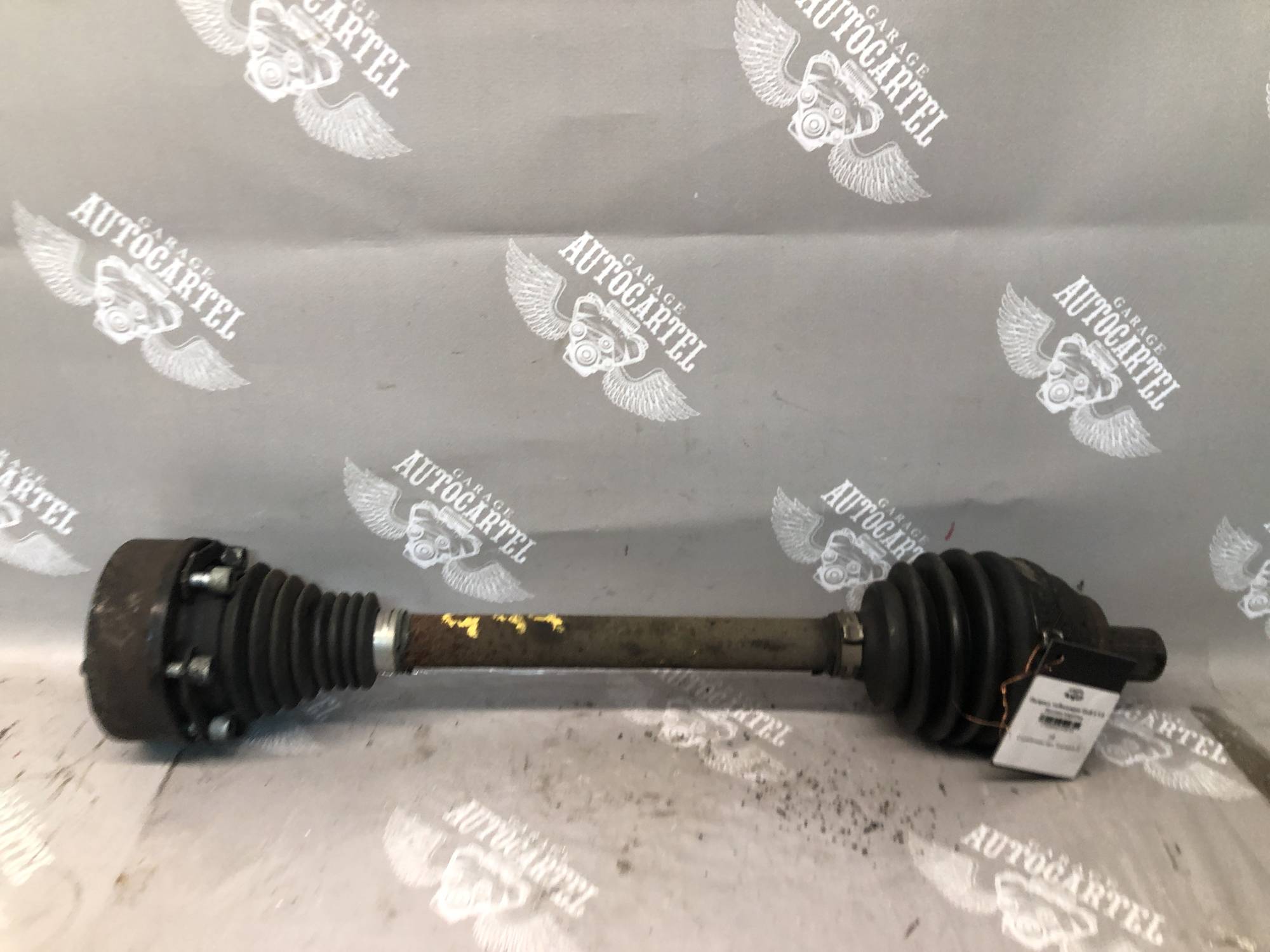 Полуось volkswagen Golf 5 1.6 бензин коротка