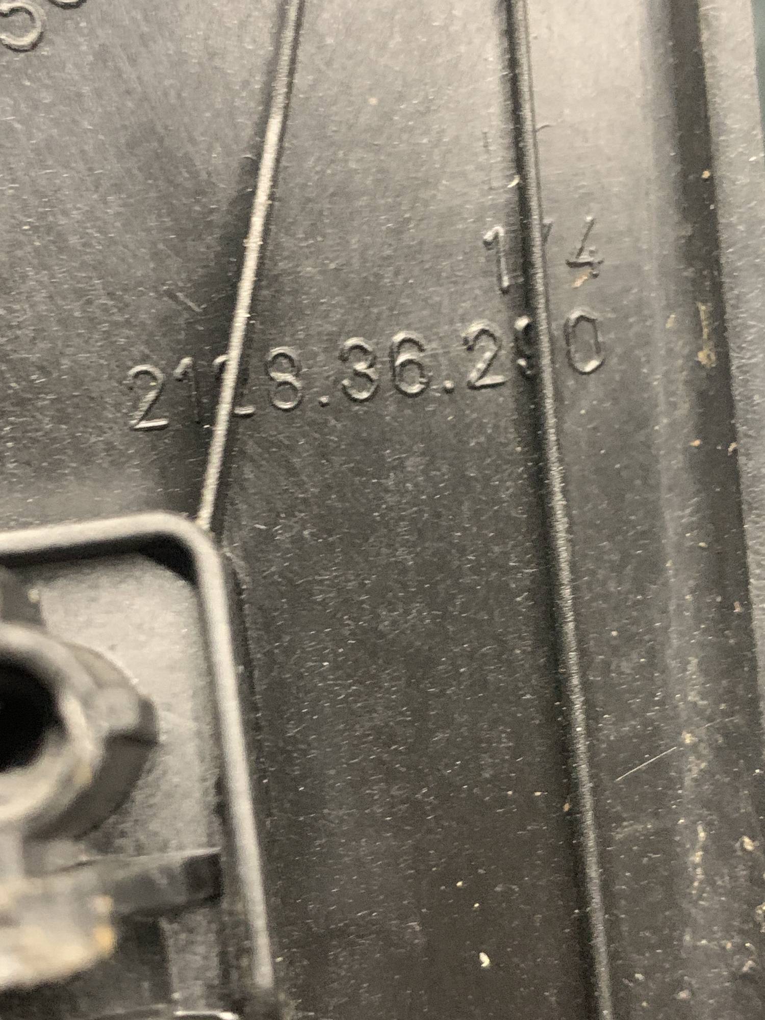 212836290 Дзеркало праве електричне 5-Pin Ford Focus II