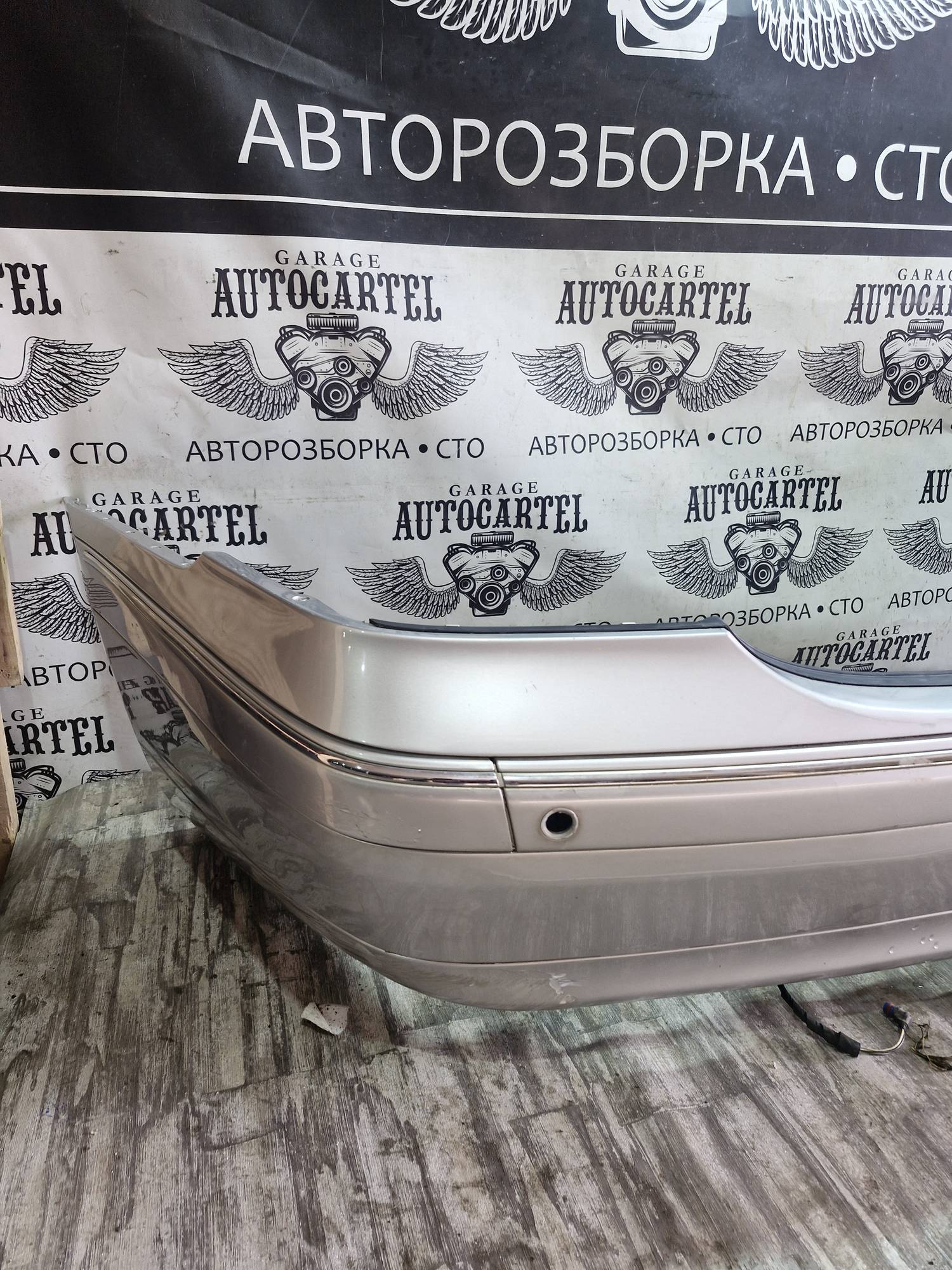 Бампер задній Mercedes C W203 2000-2007 седан під парктронік