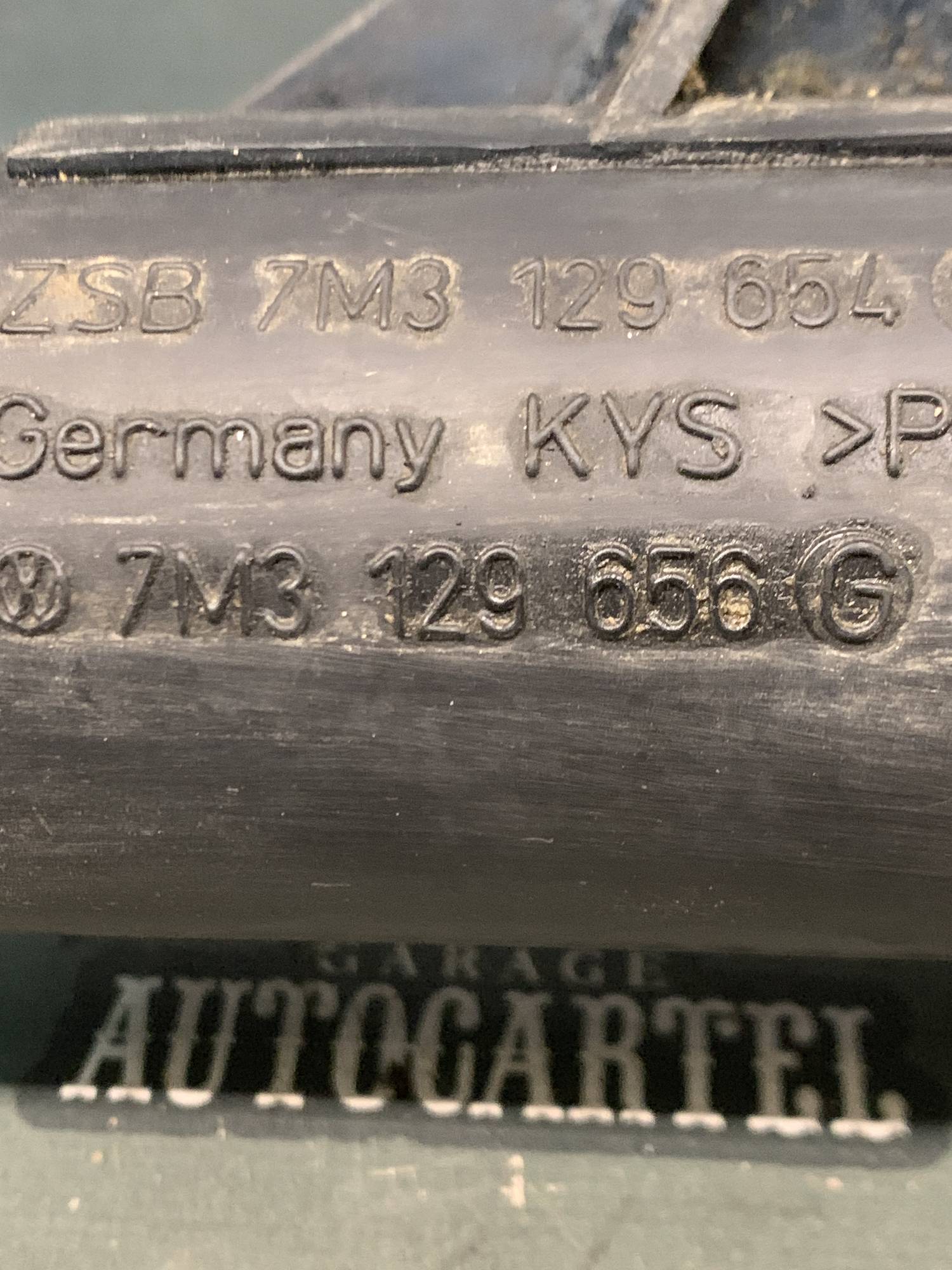 Патрубок інтеркулера VW Sharan 1.9tdi 1995-2010 7m3129654g