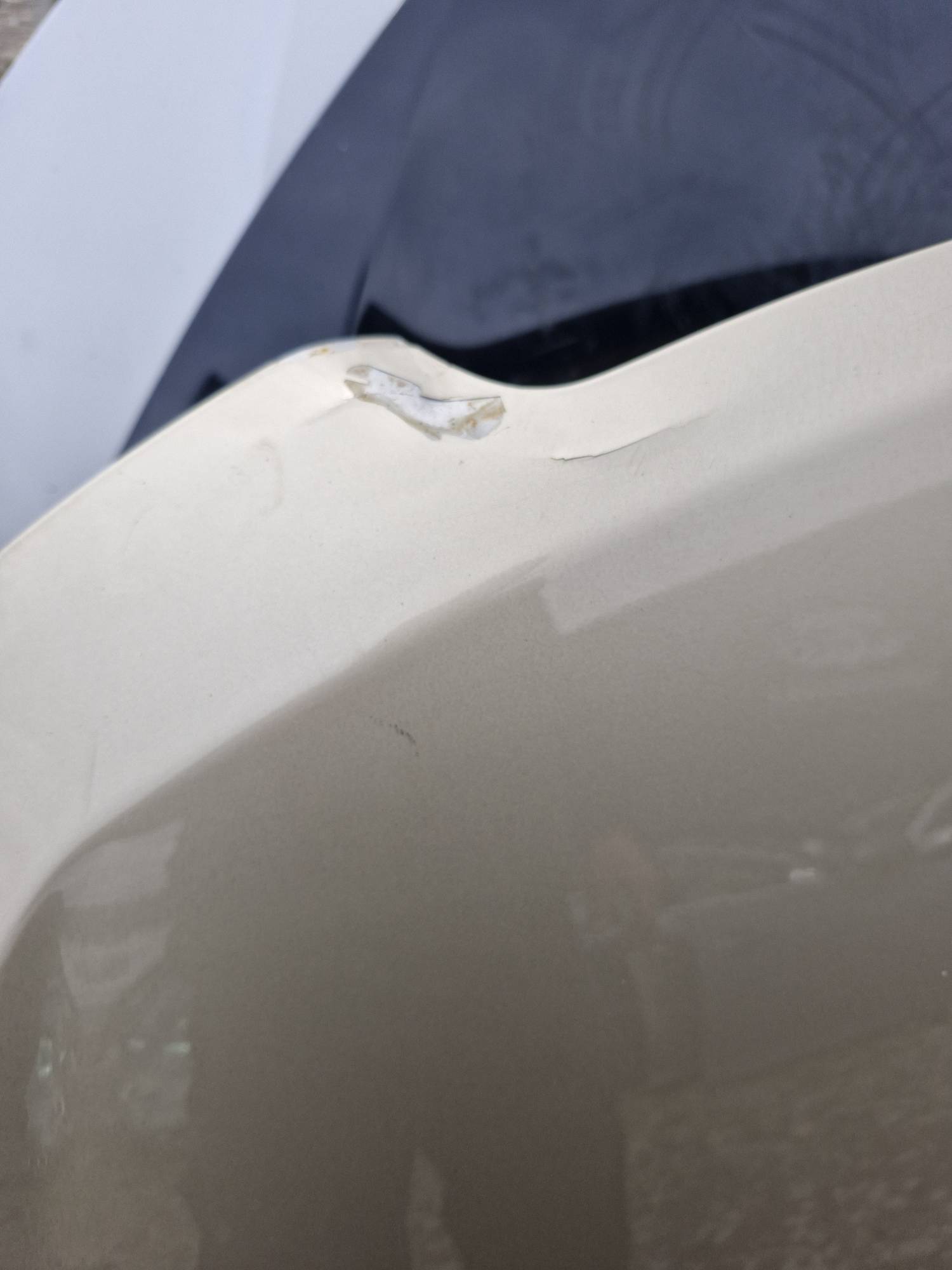 Капот передній Chevrolet Cruze 21691126