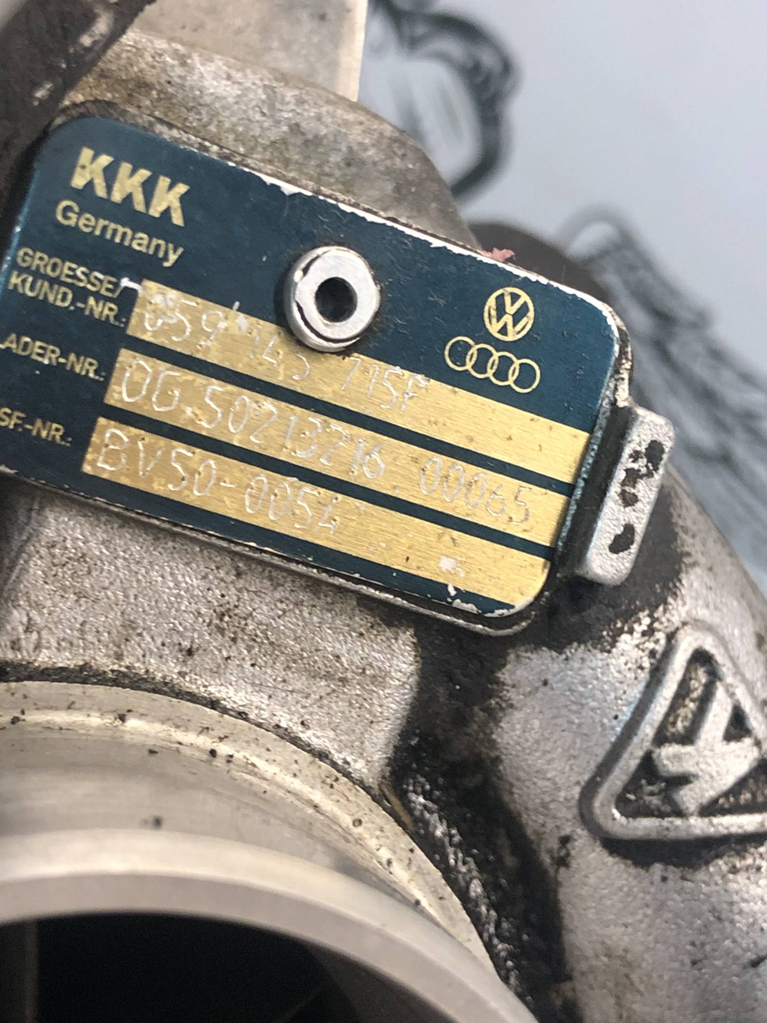 Турбіна vw touareg 3.0tdi 2002-2010 059145715f 382984