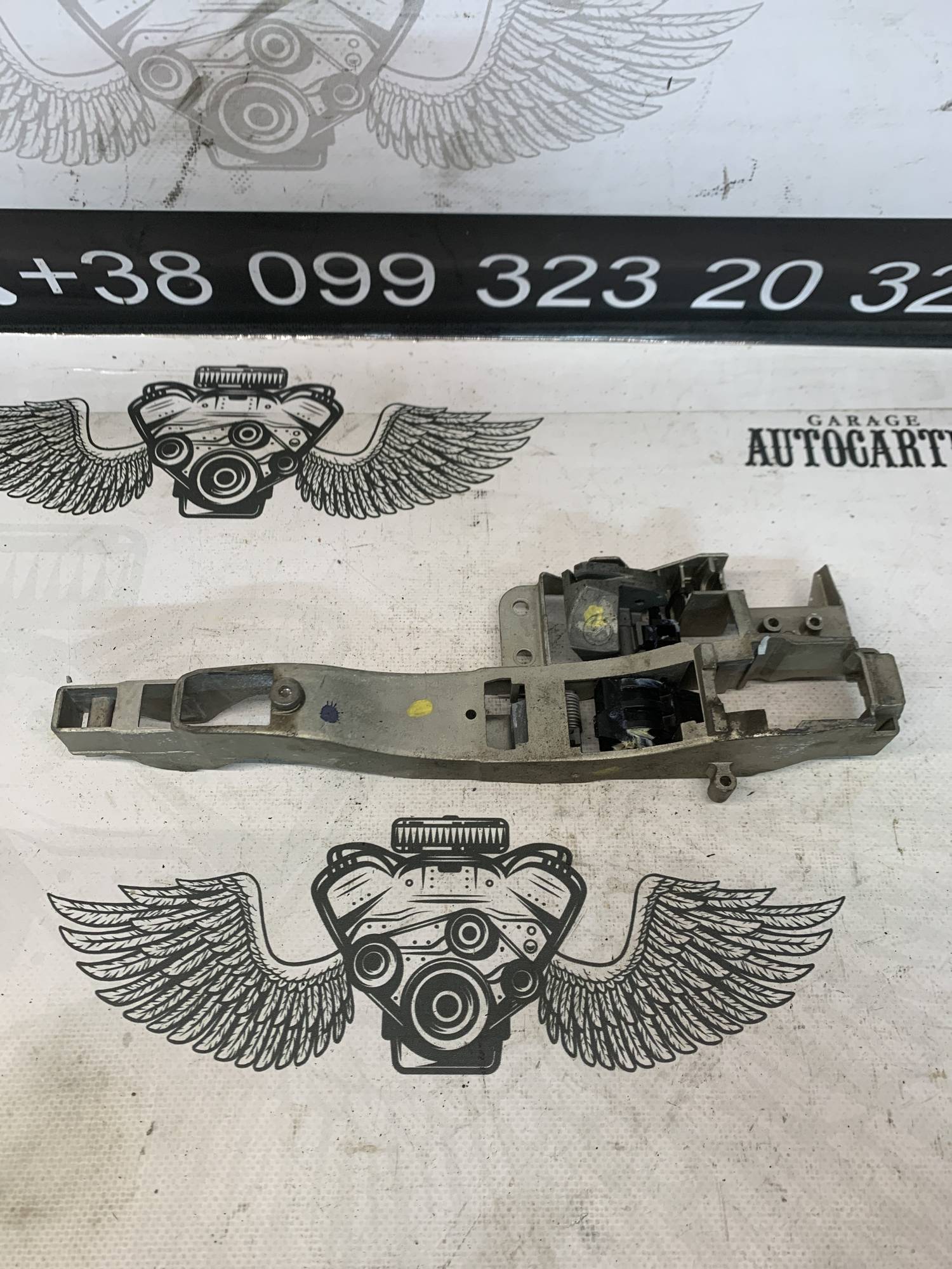Кронштейн ручка дверей задня ліва Citroen C4 9682508180