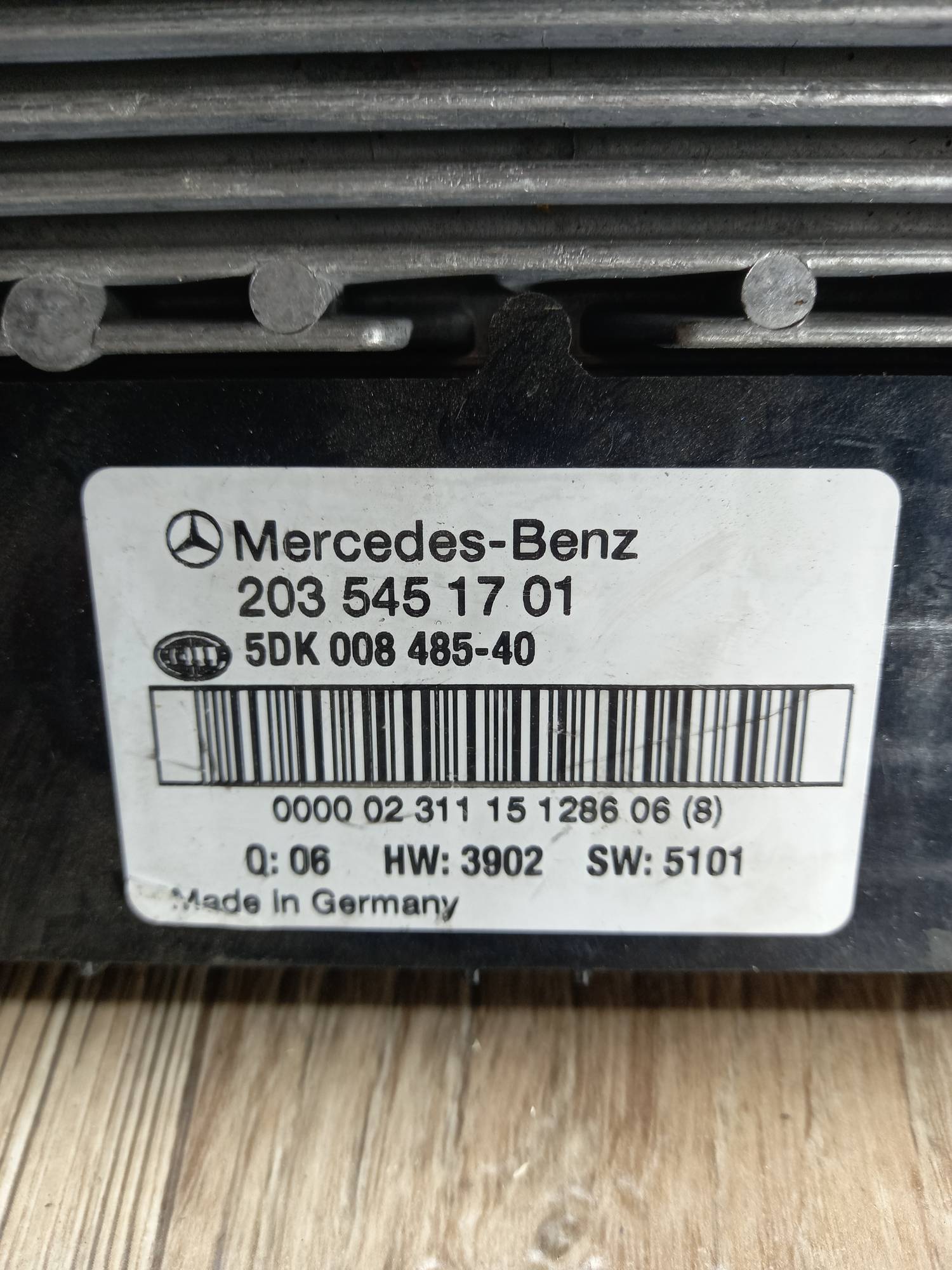 Блок предохранителей sam для Mercedes W203. 2035451701