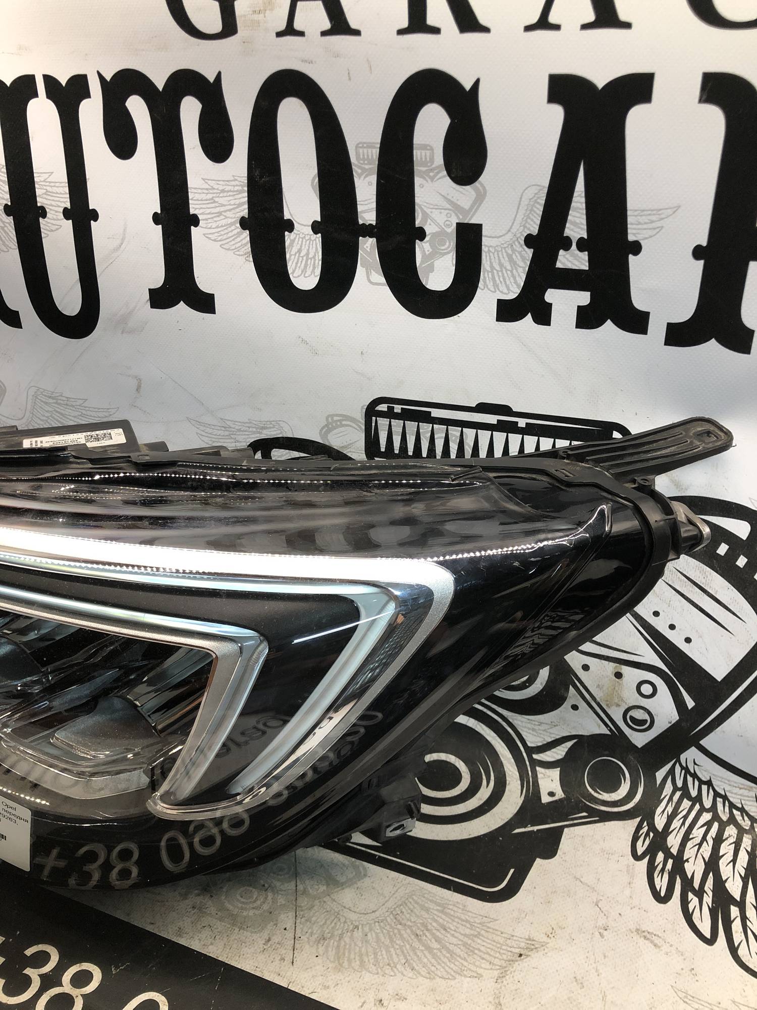 462161423 Б/У Opel crossland x ліхтаря передня ліва full led 39129263, 462161423
