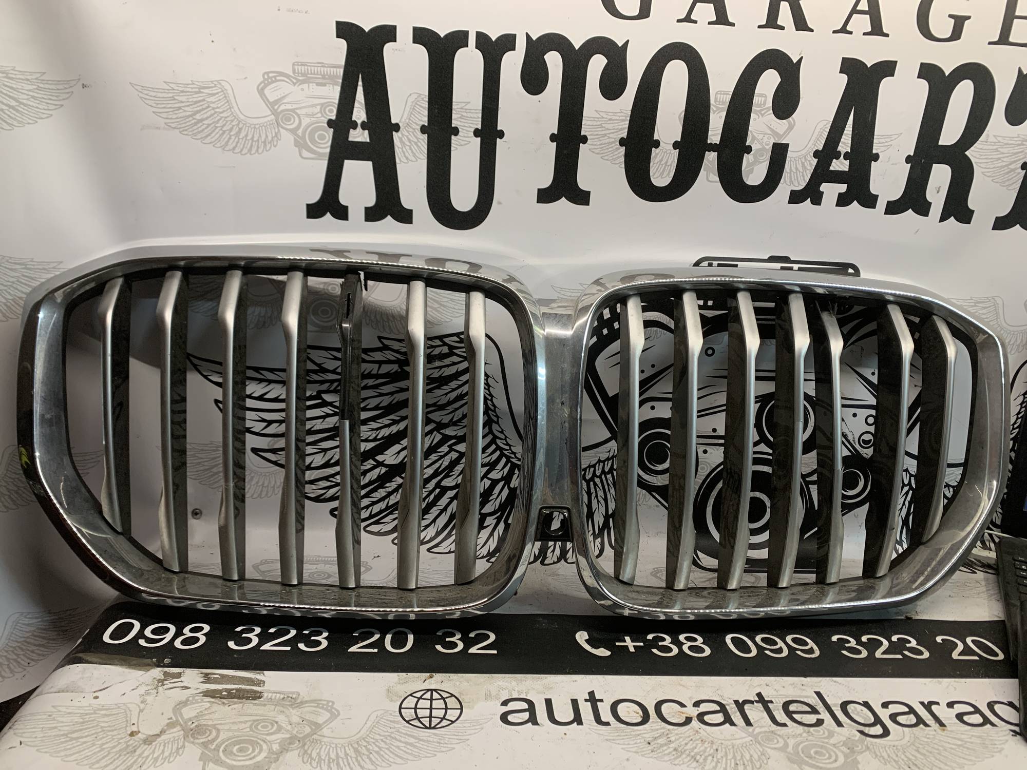 Решітка радіатора BMW X5 G05 дефект 20240006541