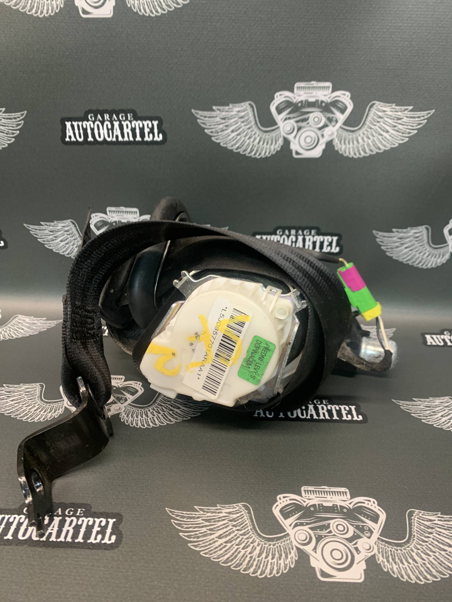 5j0857701a Ремінь безпеки передній лівий з піропатроном Skoda Fabia 2