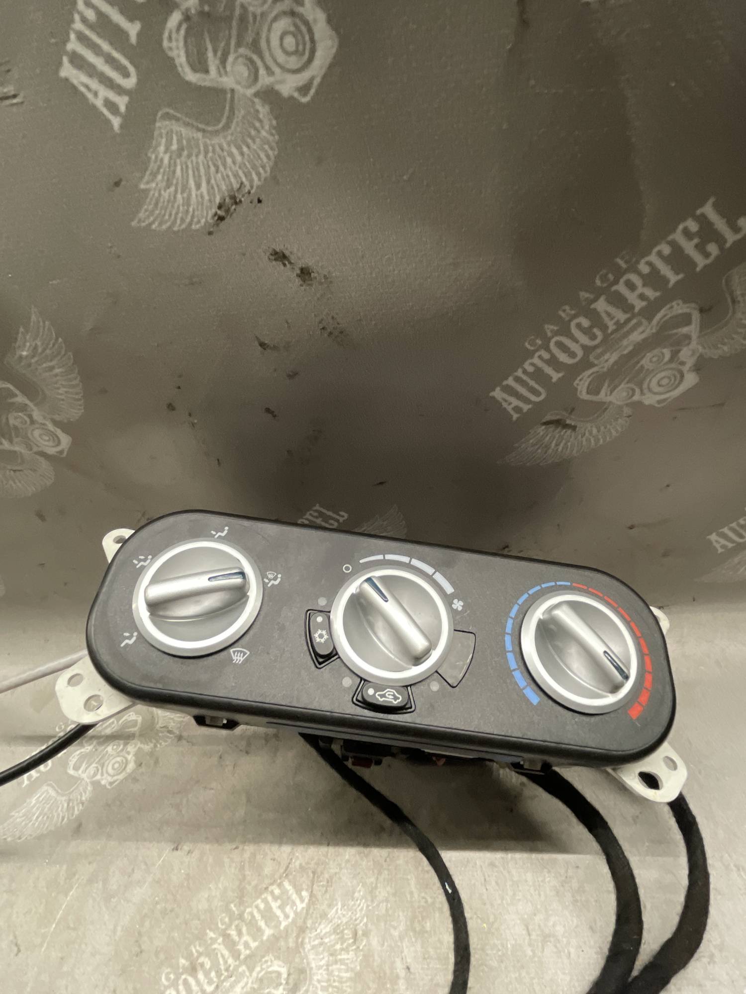 Блок управління піччю CHRYSLER PT CRUISER p55111844am