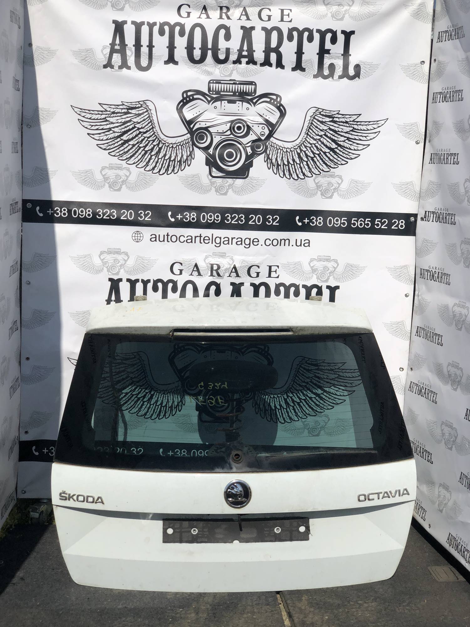 Задня ляда кришка багажника Skoda A7 21101557
