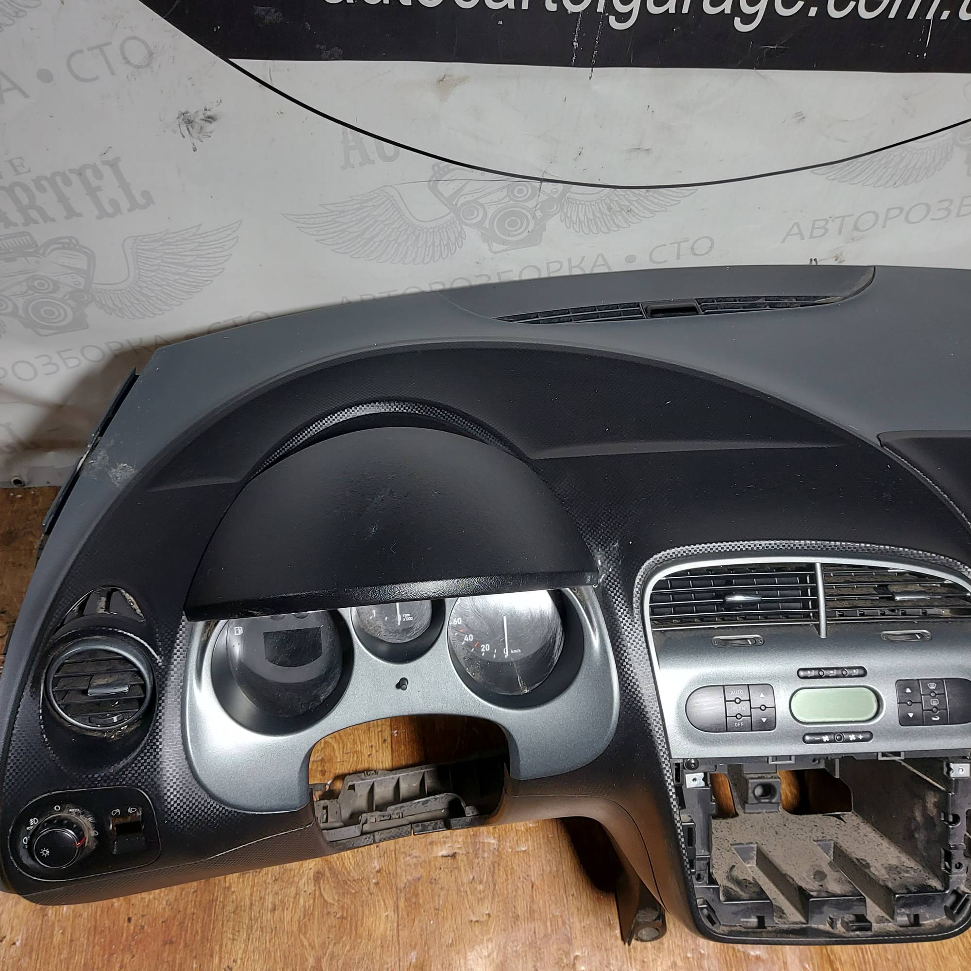 Торпедо під Airbag Seat Altea 2004-2015 5P1858291A 2100000326938