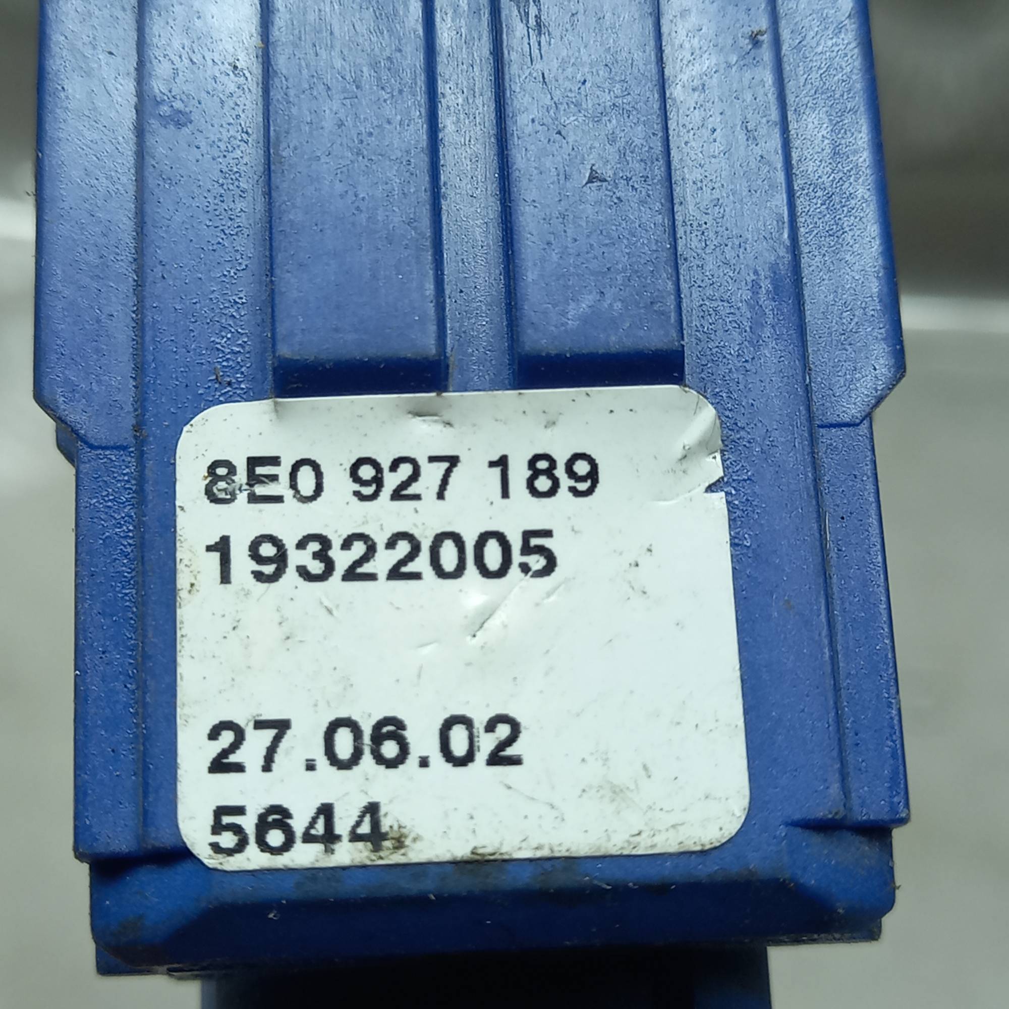 Датчик педалі зчеплення Volkswagen Transporter V (2003-2015p.) Volkswagen Touran (2003-2010p.) 8e0927189