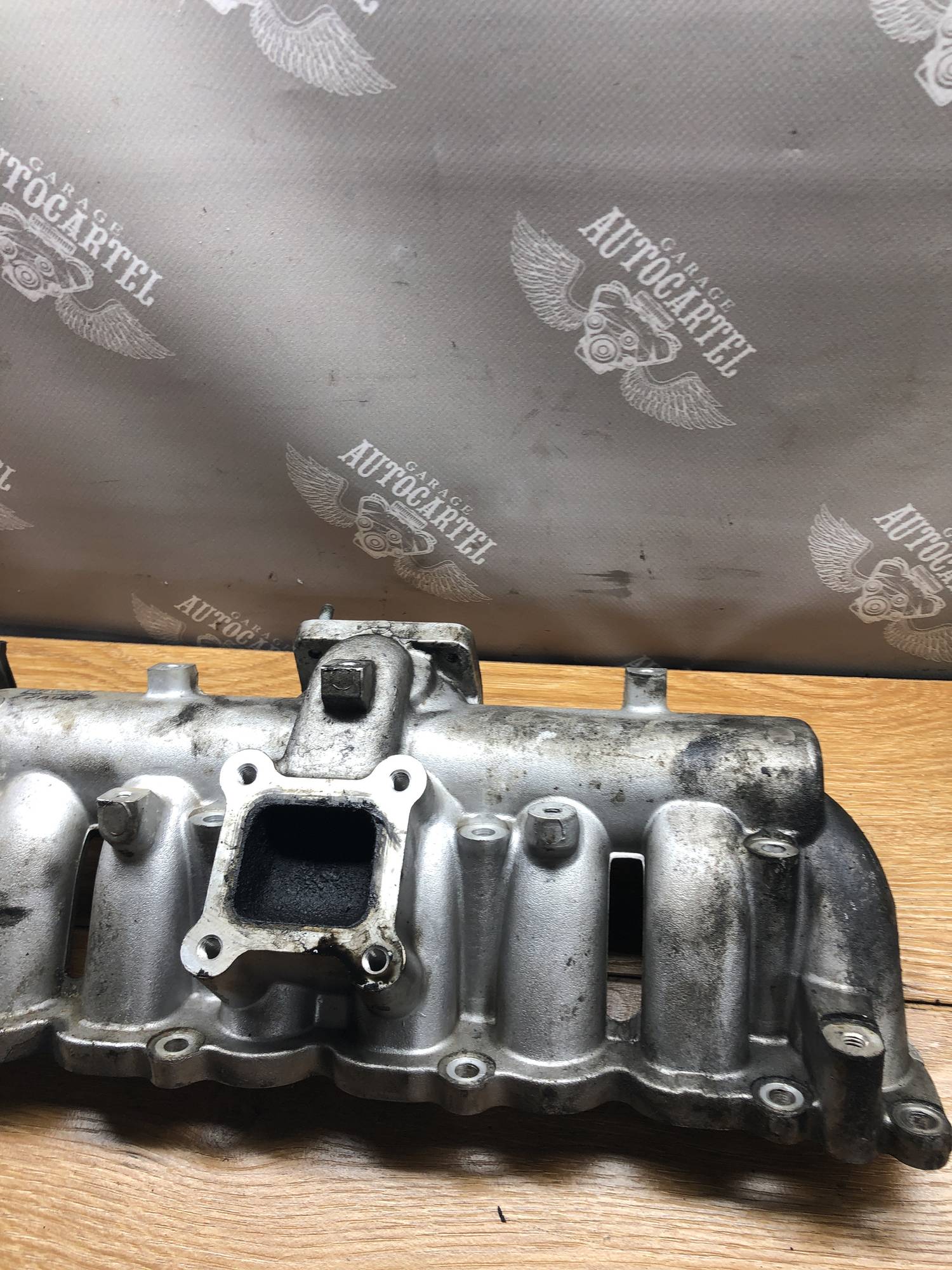 Колектор впускний 2.5 CRDI D4CB HYUNDAI H1 97-04