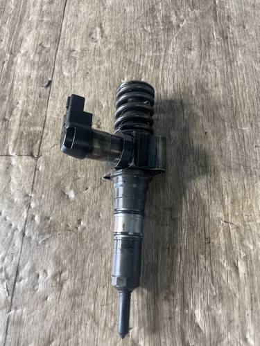 Форсунка VAG (BVA, BRD, BMN, BUY, BMR, BUZ) 2.0 TDi 03G130073T