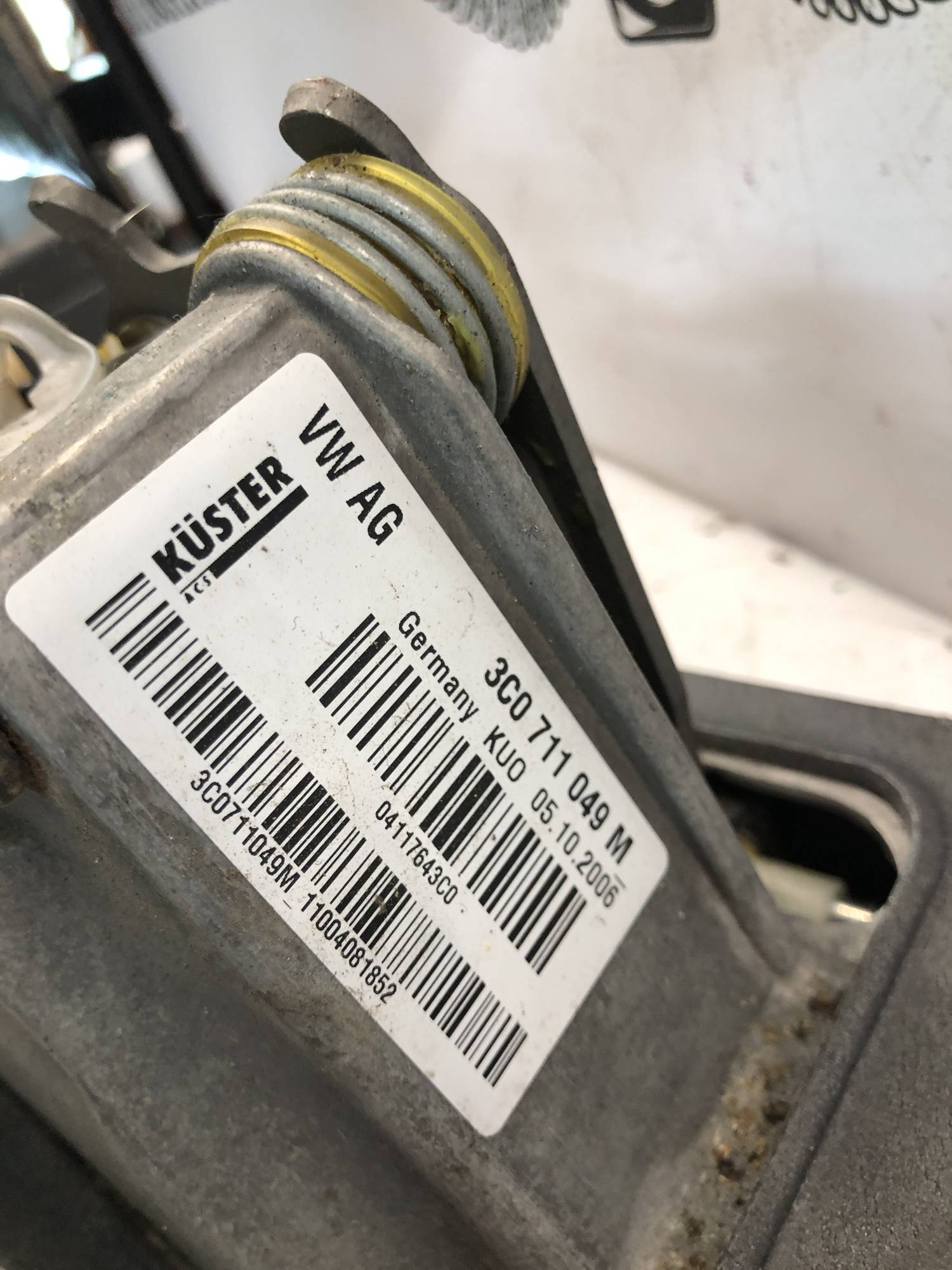 Куліса селектор передач троси passat b6 3c0711049m