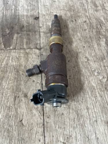 Форсунка Bosch 1.6 HDI Citroen Berlingo