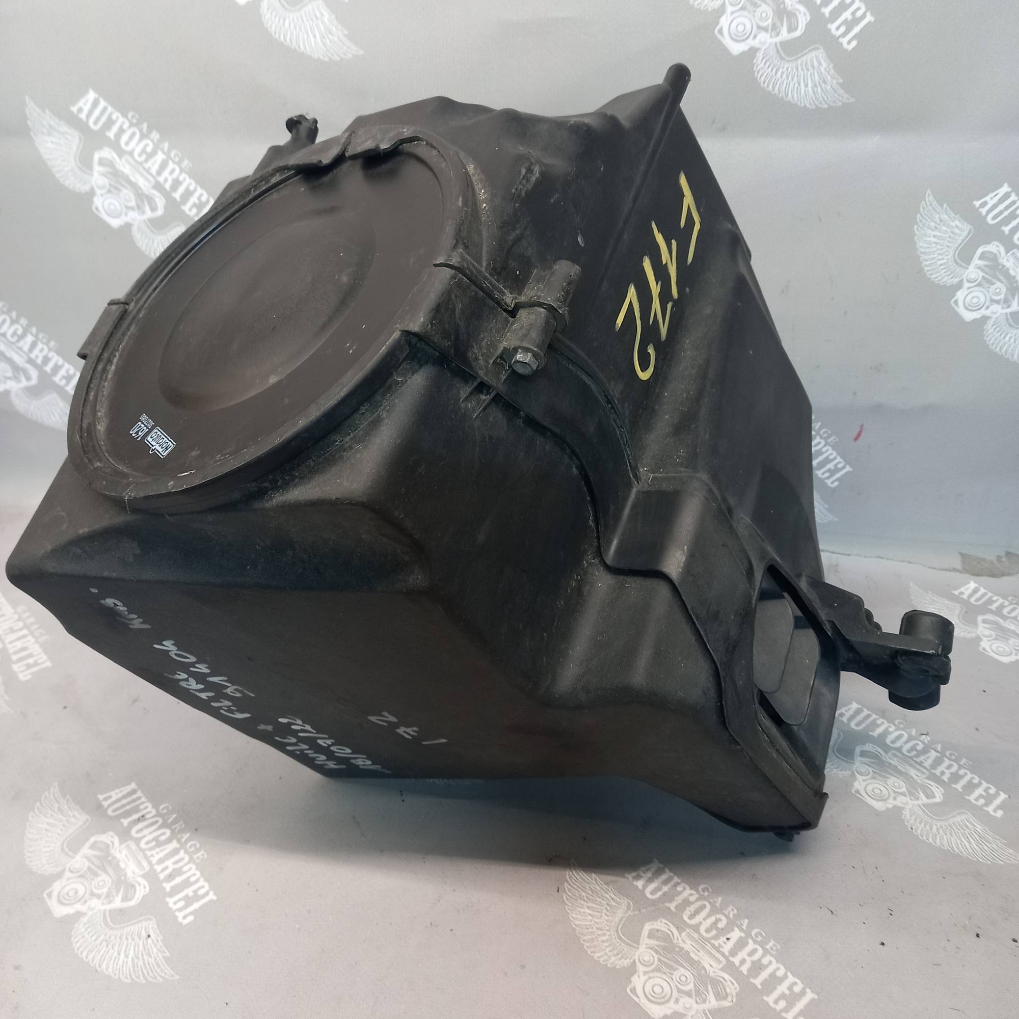 7m51-9600-bf Корпус повітряного фільтра Volvo S40 (2) 2004-2012