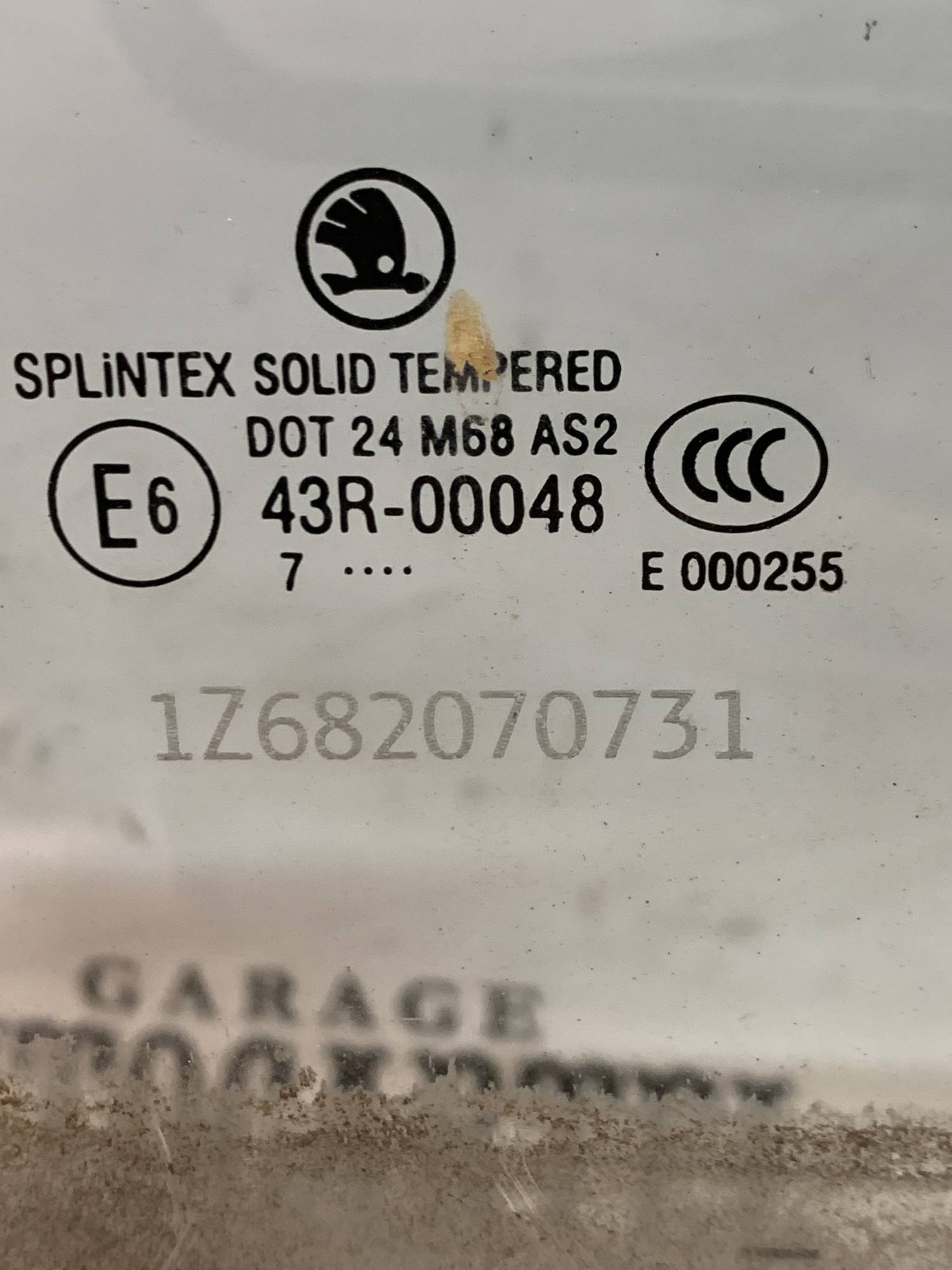 Скло дверей заднє праве Skoda Octavia A5 універсал ,43r-00048, 21806421