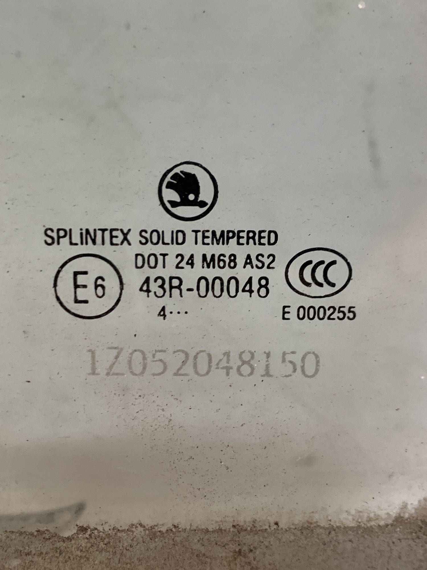 Скло дверей заднє ліве Skoda Octavia A5 універсал,43r -00048, 21806667