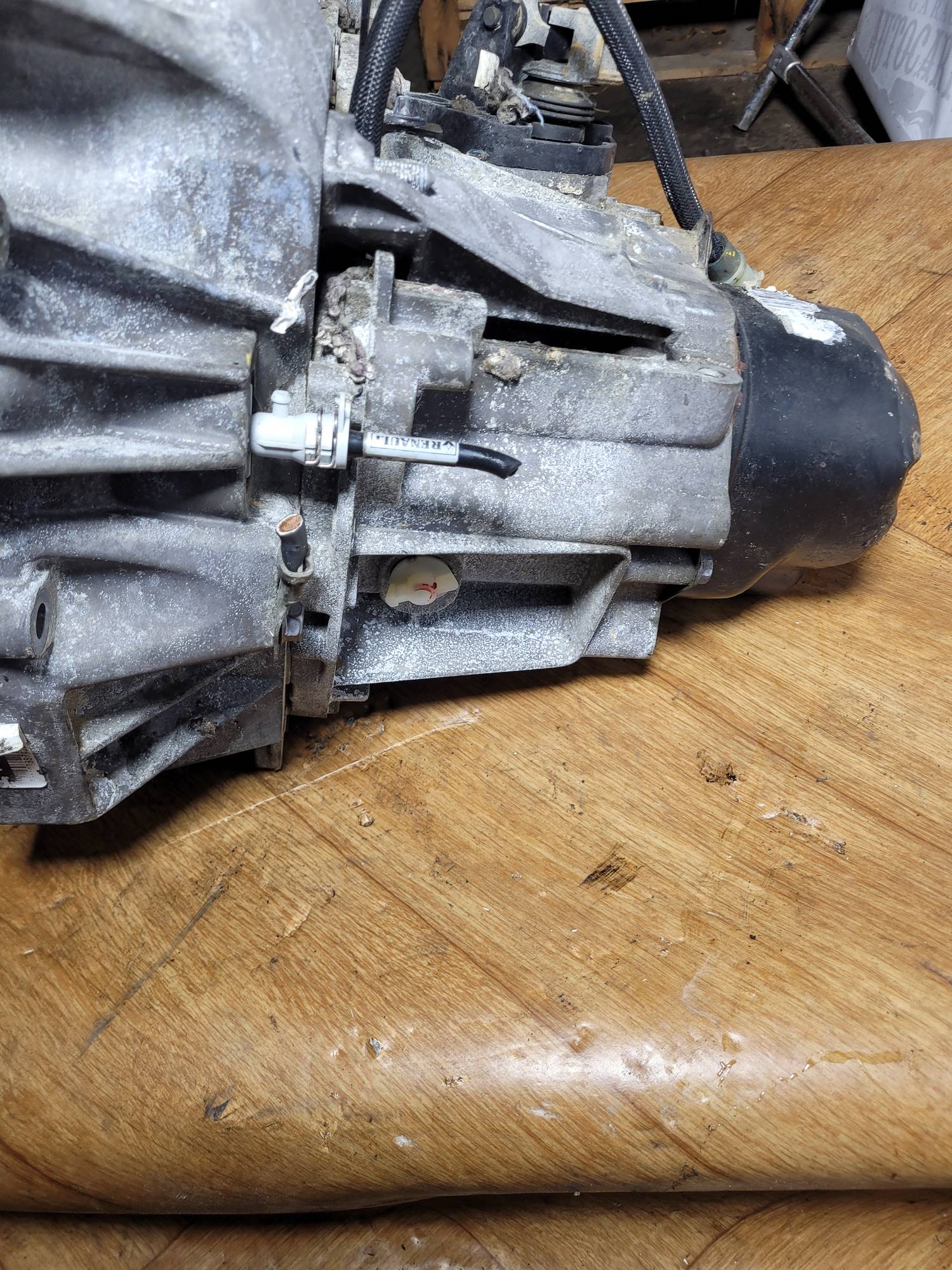 Jh3174 Коробка передач renault clio 1 . 5 dci jh3174