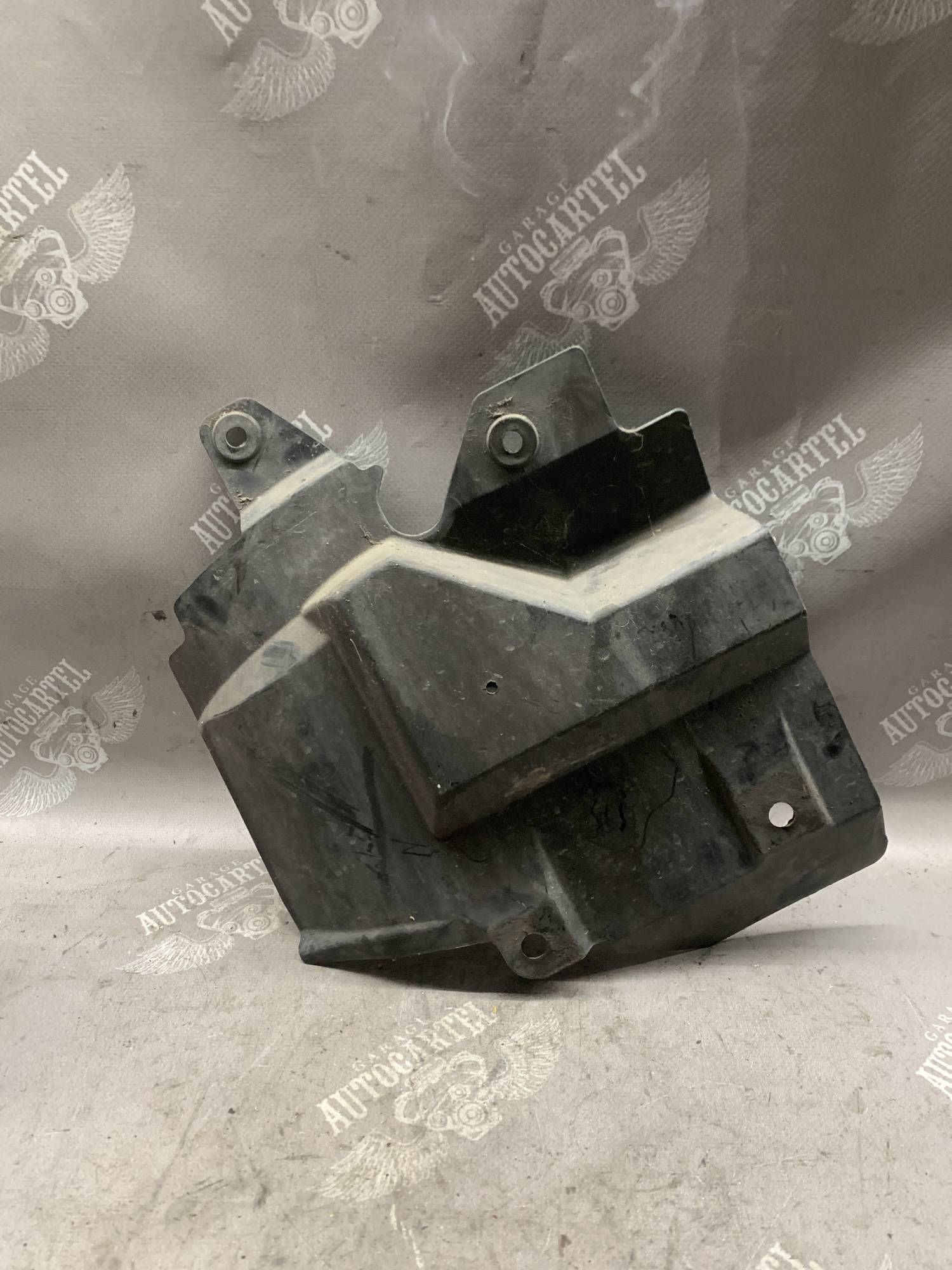 Захист двигуна збоку праворуч Mazda CX-7 l20656341
