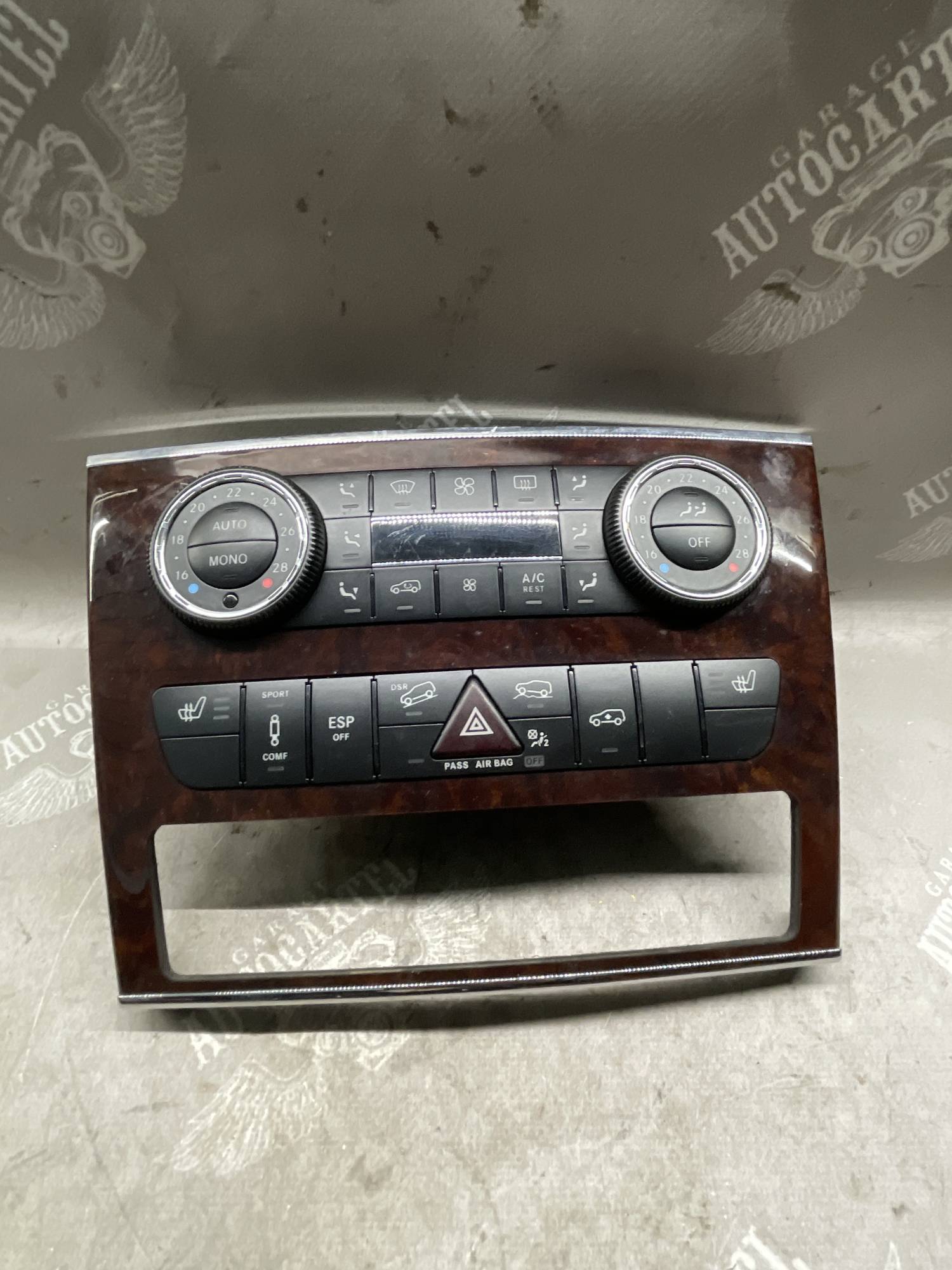 Блок управління клімат-контролем Mercedes M-Class W164 a2518203989