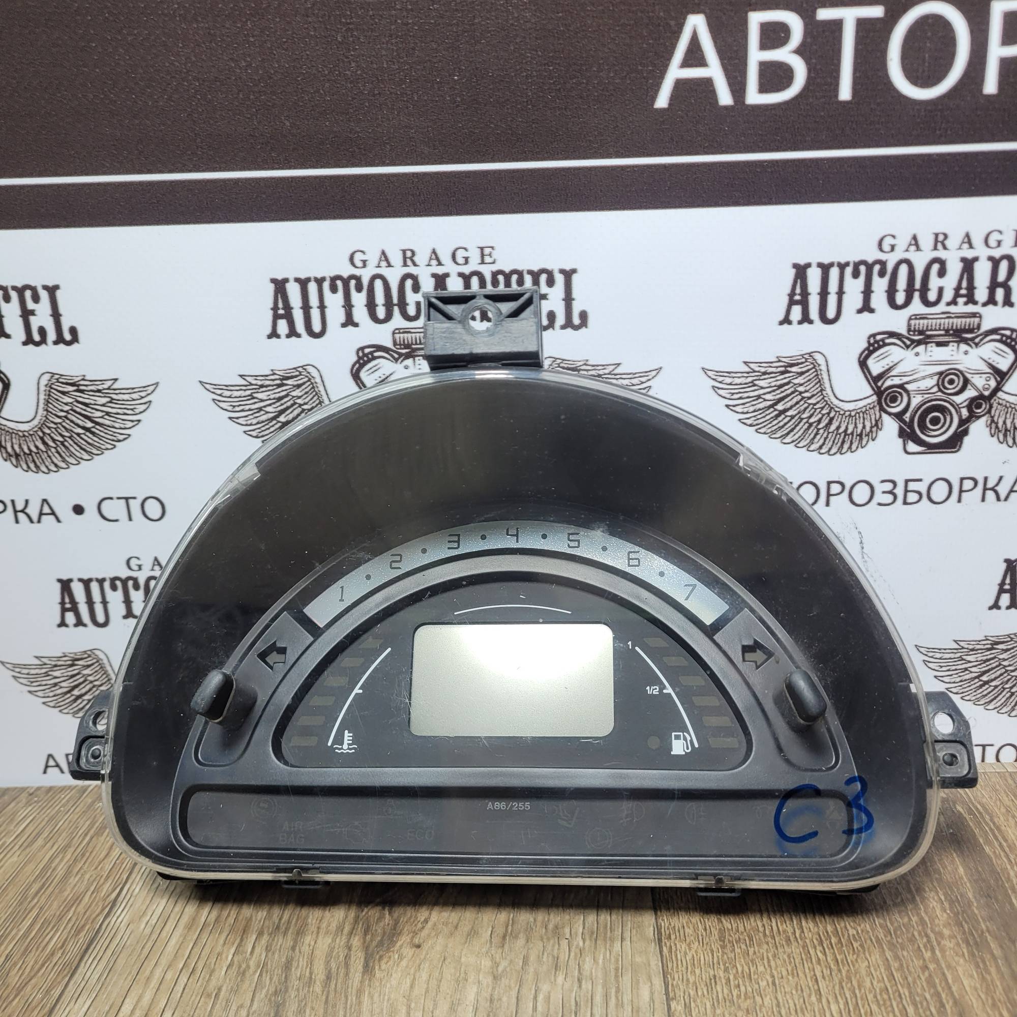 Панель приладів citroen c3 i 1.1 бензин r2003 p9652008180