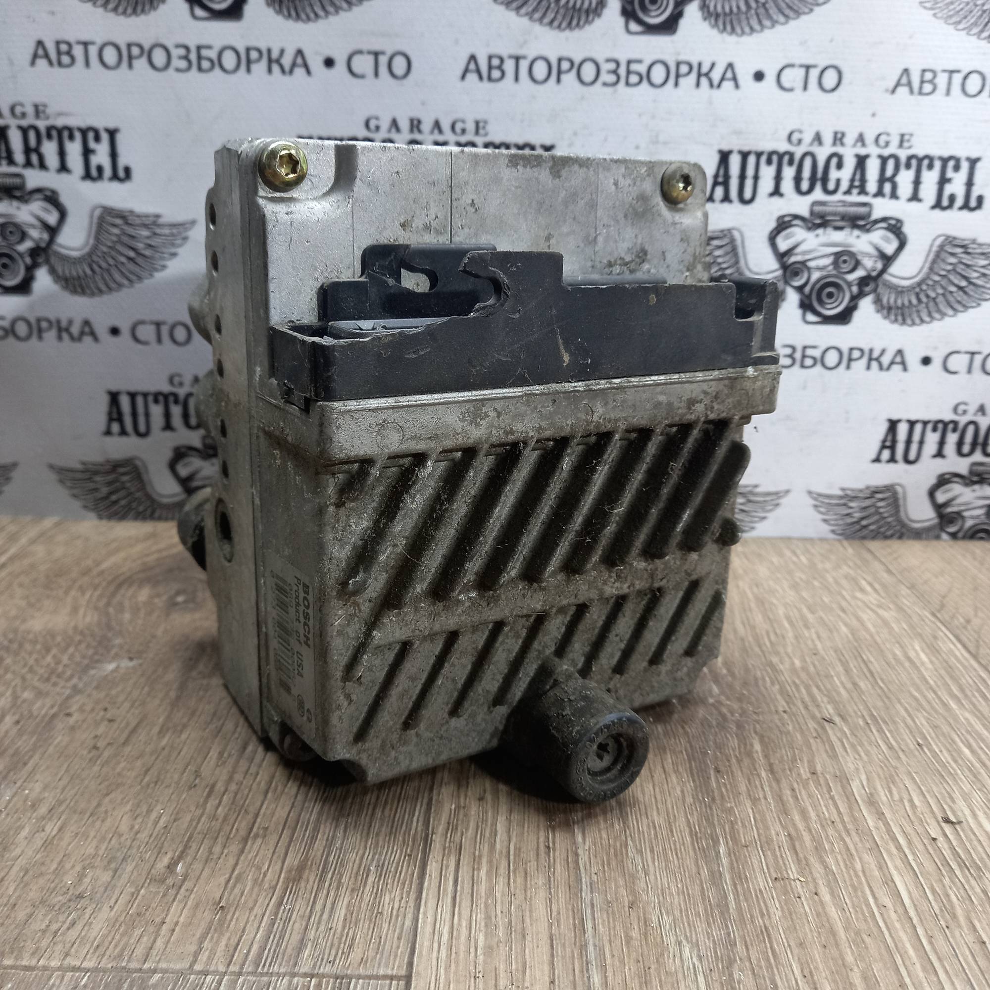 Блок ABS Mercedes Vito (W638) 1996-2003 A6384460114