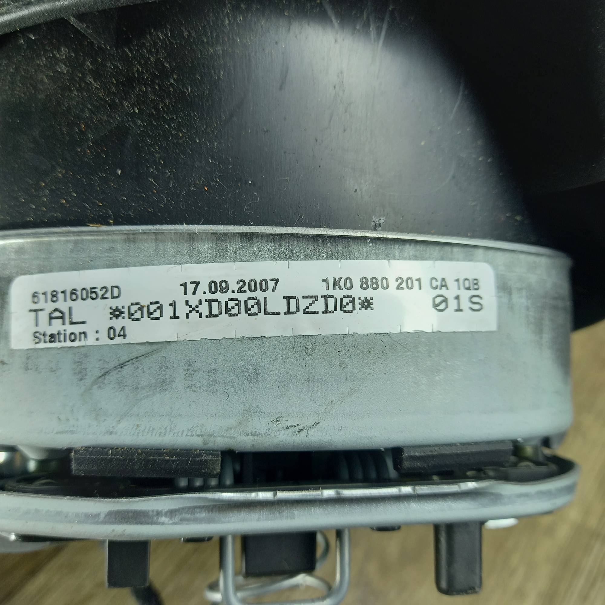 Подушка безпеки кермо Airbag VW Passat (B6) 2005-2010 1K0880201CA