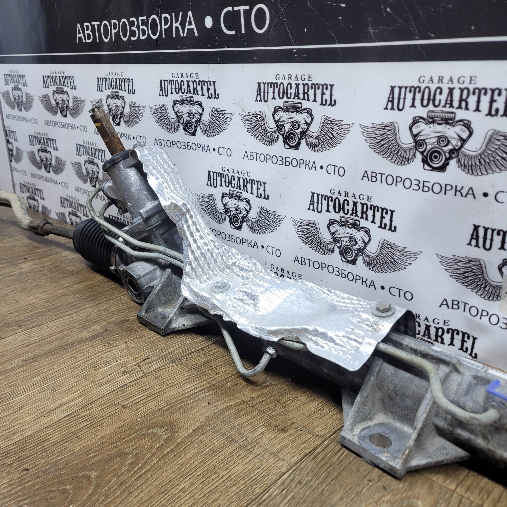 Рулевая рейка Renault Laguna III 490010040R 6900001354