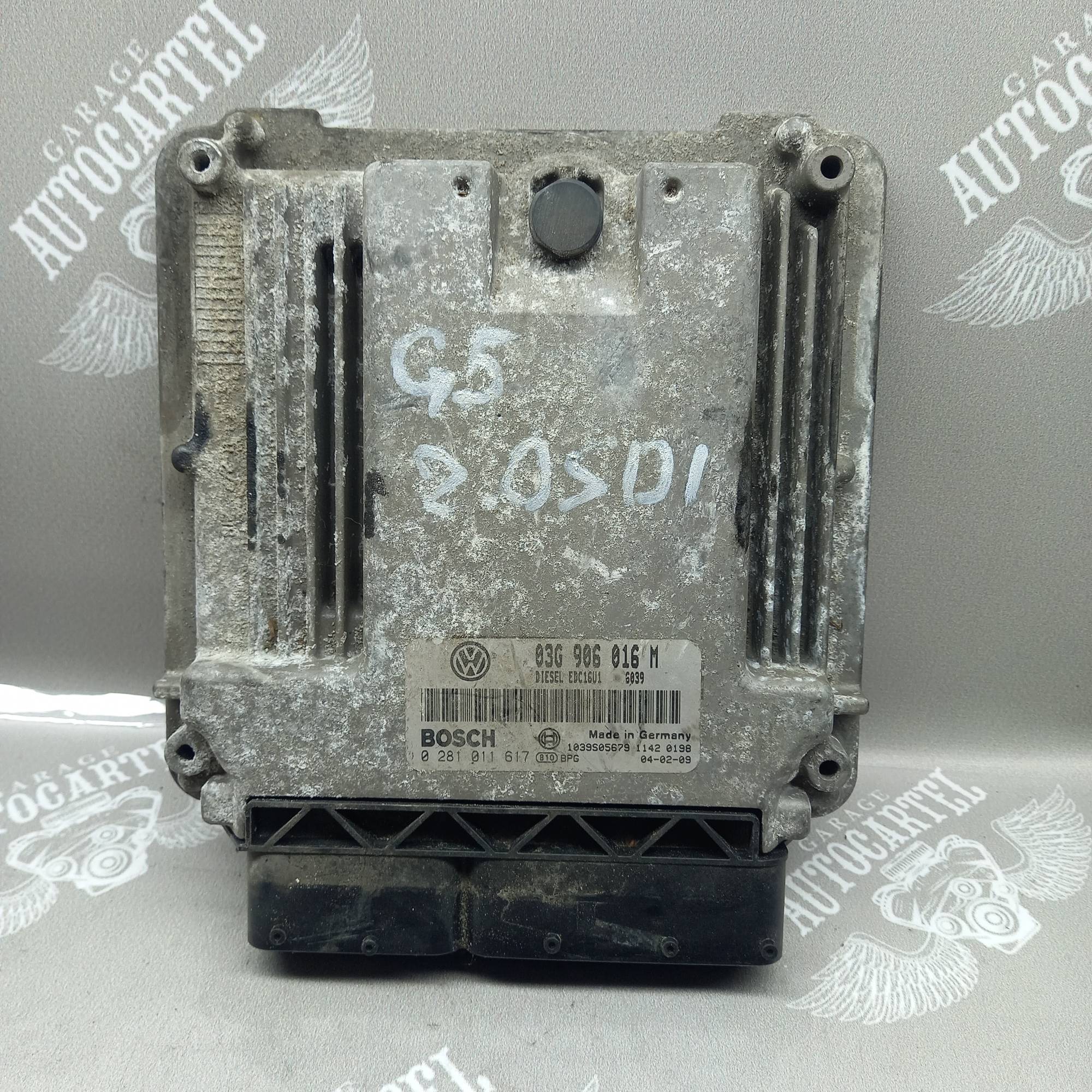 03g906016m Блок управління двигуном ЕБУ VW Golf 5 2.0SDI