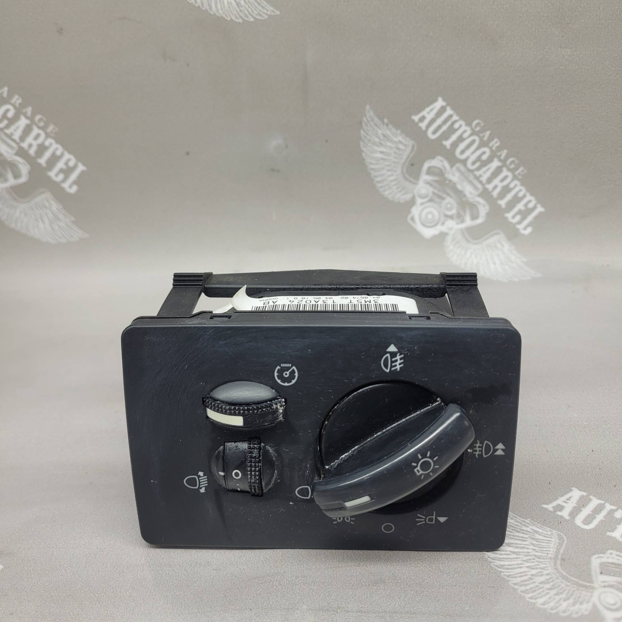 3m5t13a024ab Перемикач світла ford c max 20036-2010