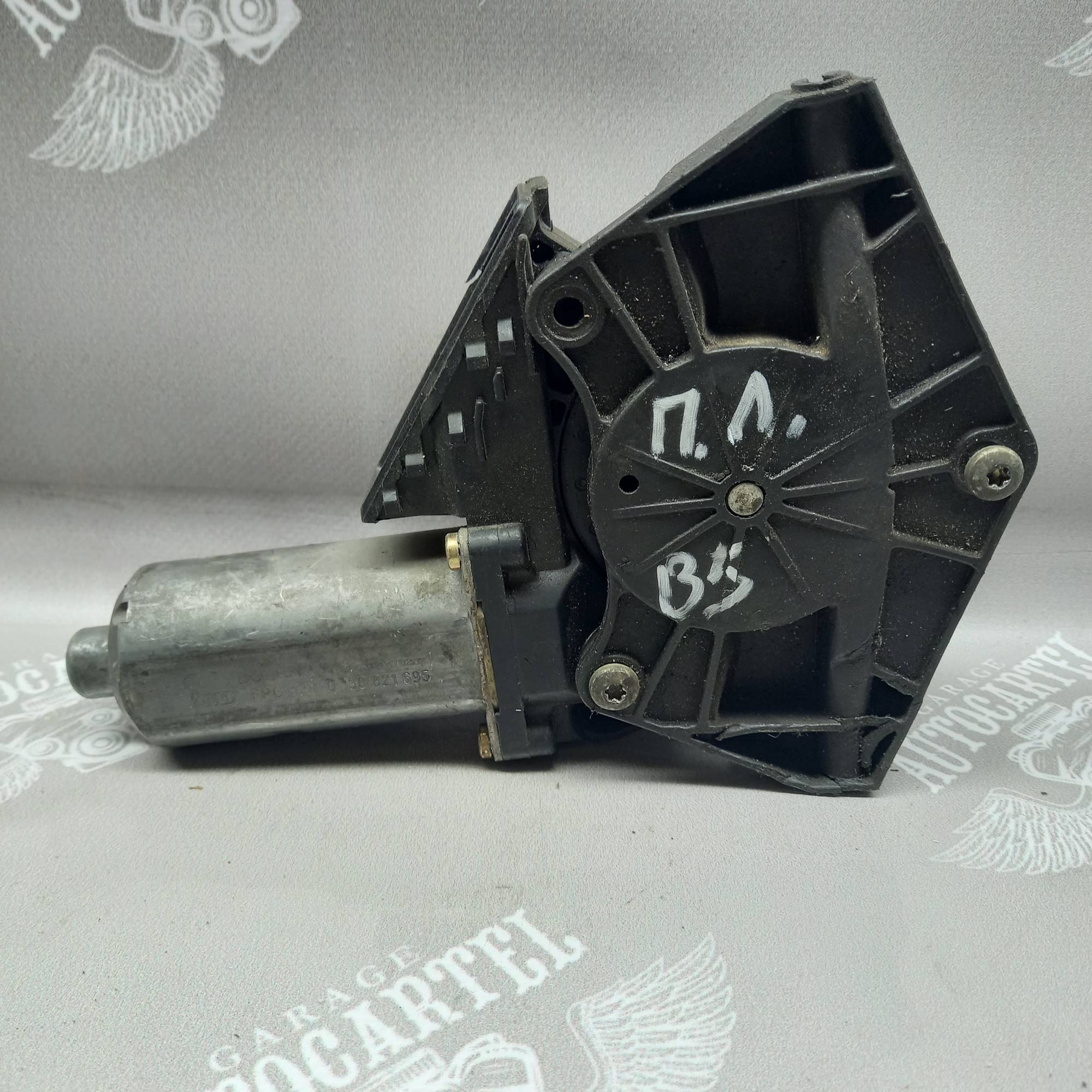 Моторчик склопідйомника лівий передній VW PASSAT B5 119091-XXX
