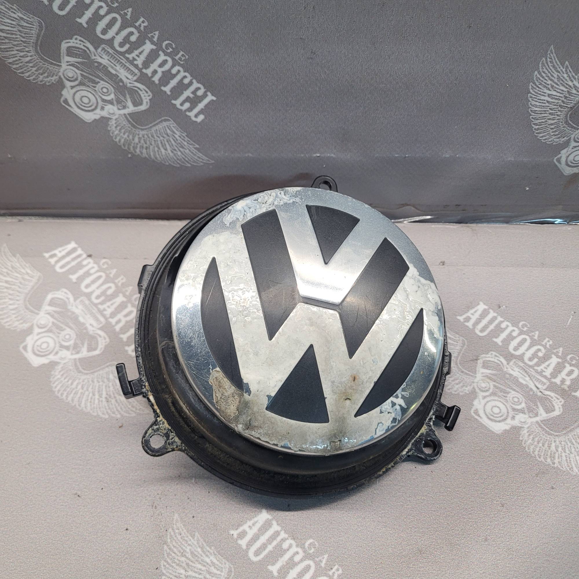 Ручка відкриття кришки багажника зовнішня VW Golf (V) 2003-2008 1K0827469D