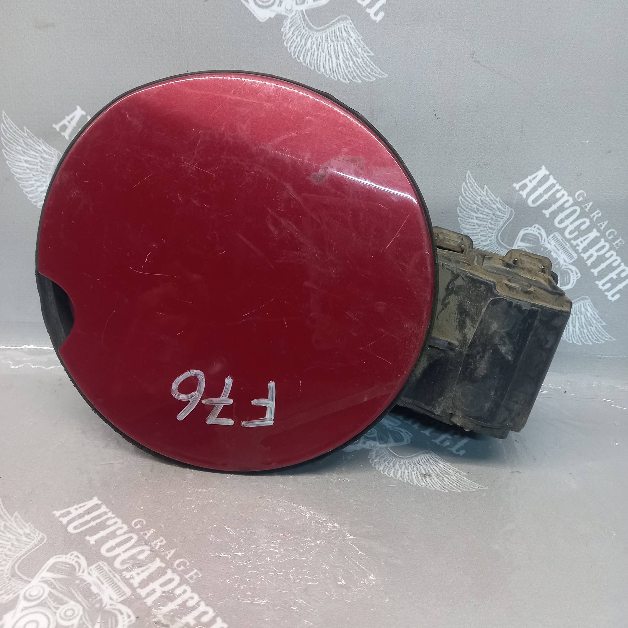 Лючок паливного бака Renault Megane III 781200018r, 21531095