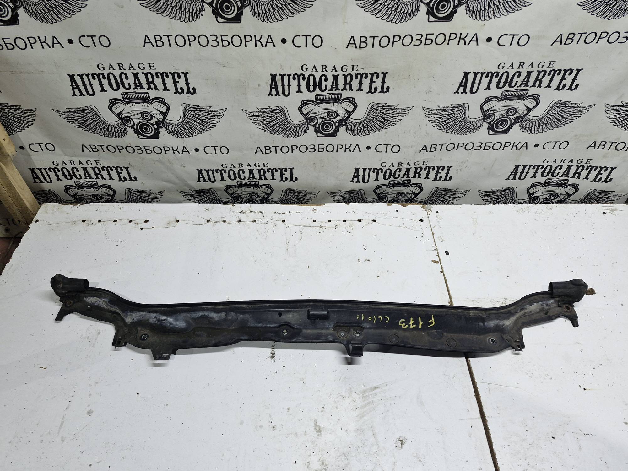 Планка телевізора Mitsubishi Colt 2004-2012