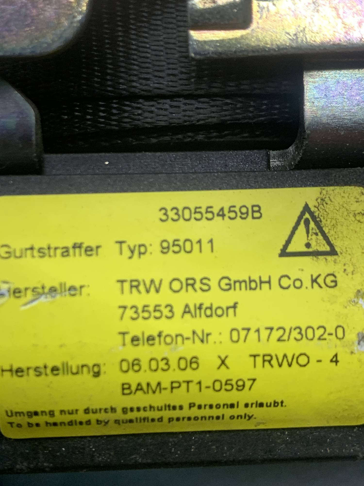 33055459b Ремінь лівий зад задній RENAULT CLIO 3 III хетчбек 5D 05- 33055459B EU