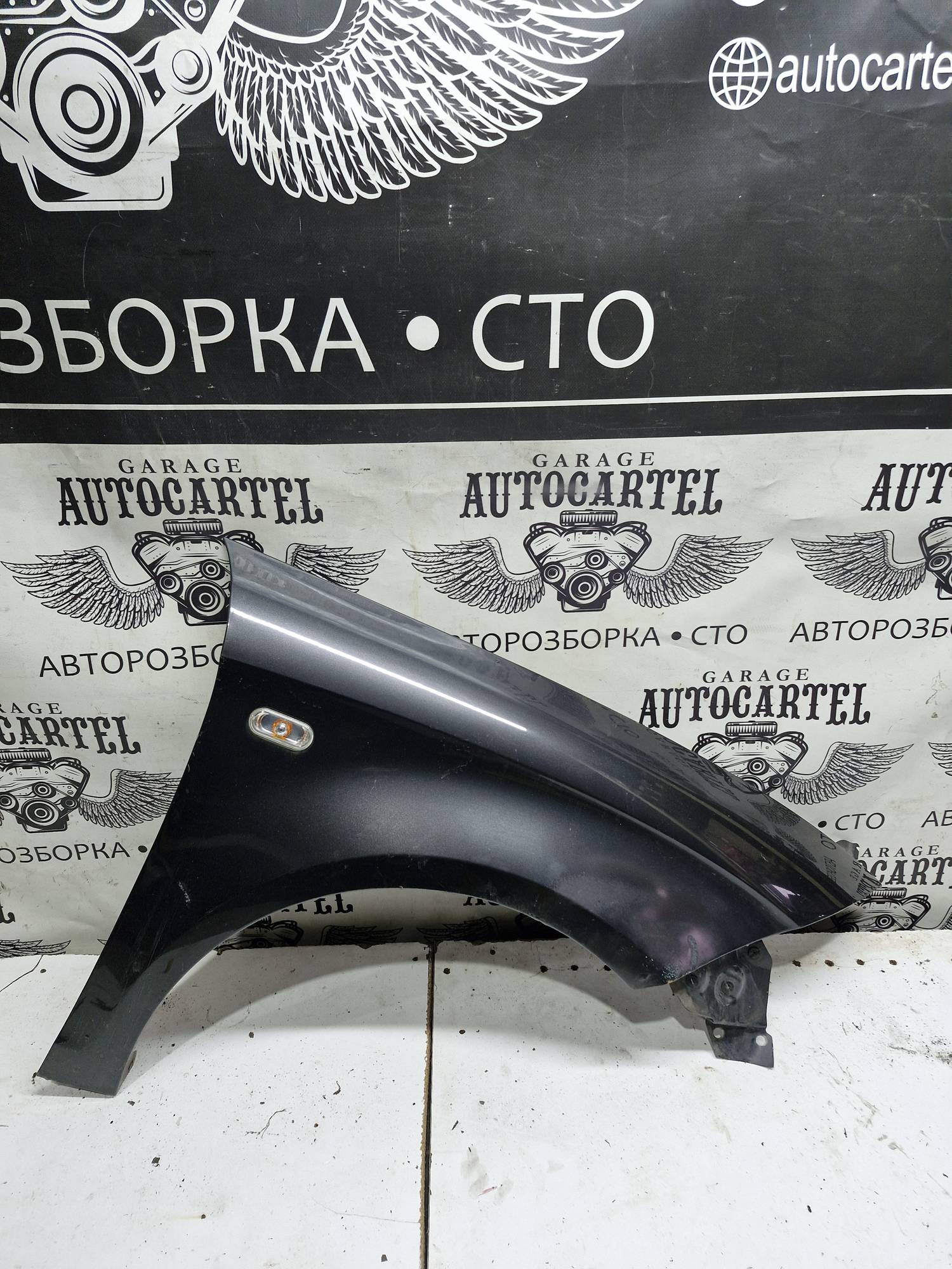 Крило переднє праве Seat Leon 2005-2012 21610424