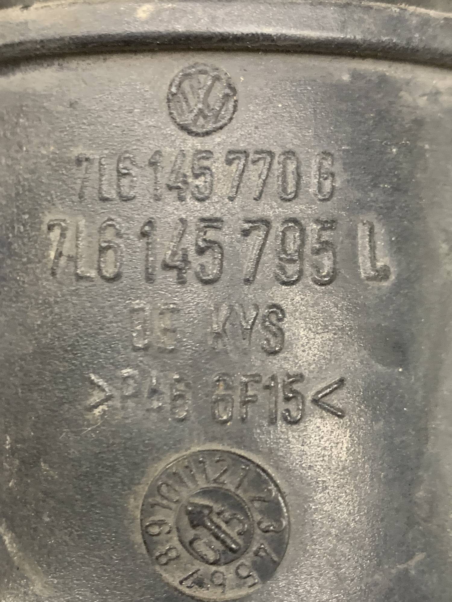 Патрубок трійник інтеркулера AUDI Q7 4L 7l6145770g