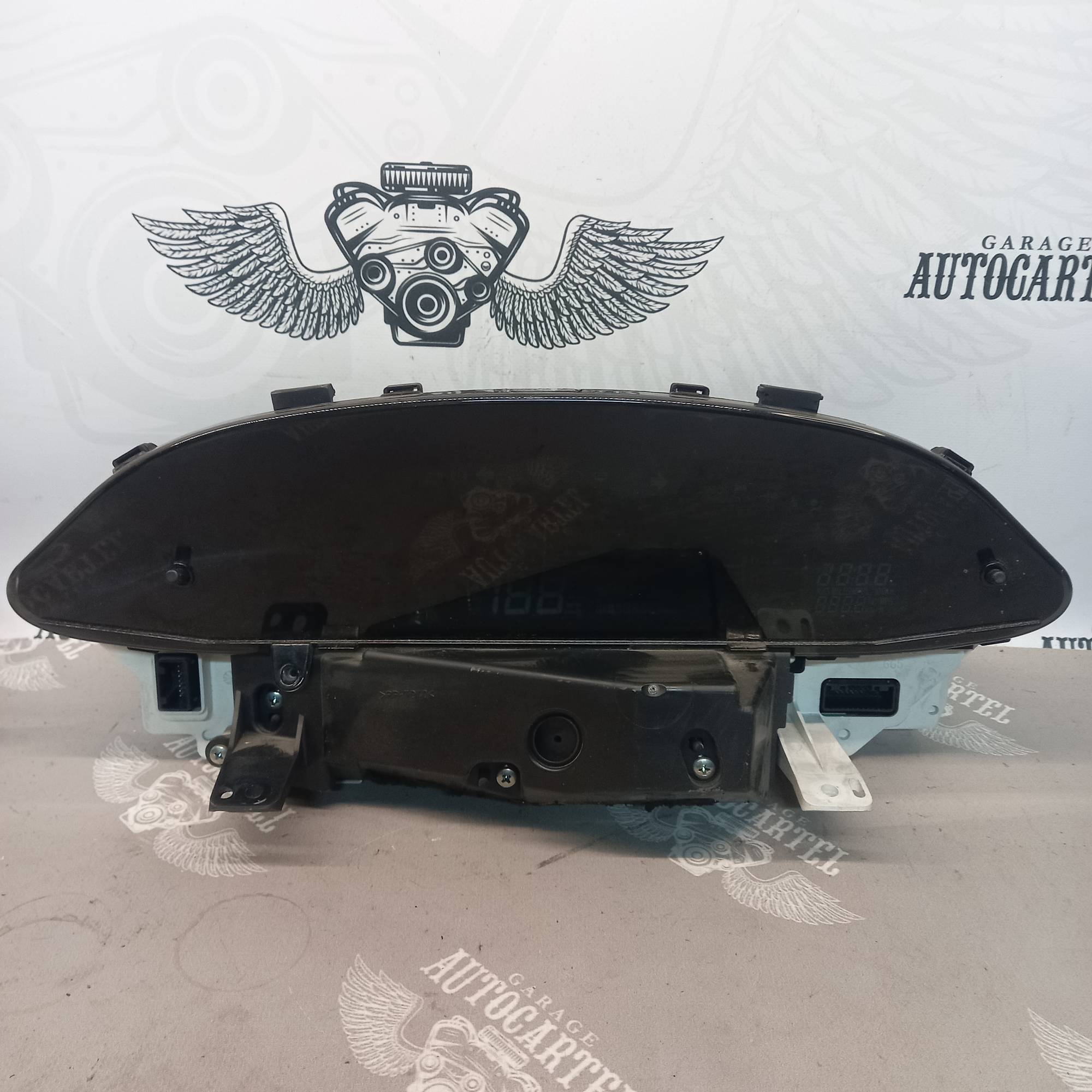 Панель приладів Toyota Yaris 2006-2011 1.4 D 838000d690d