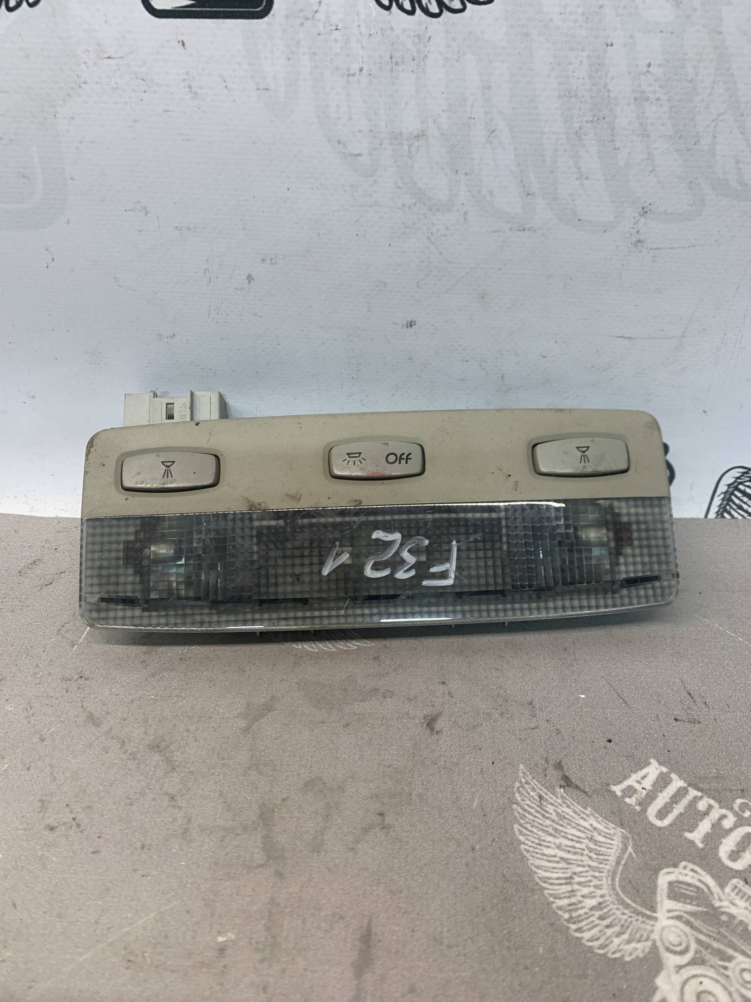 Плафон салону Renault Laguna II 8200003037