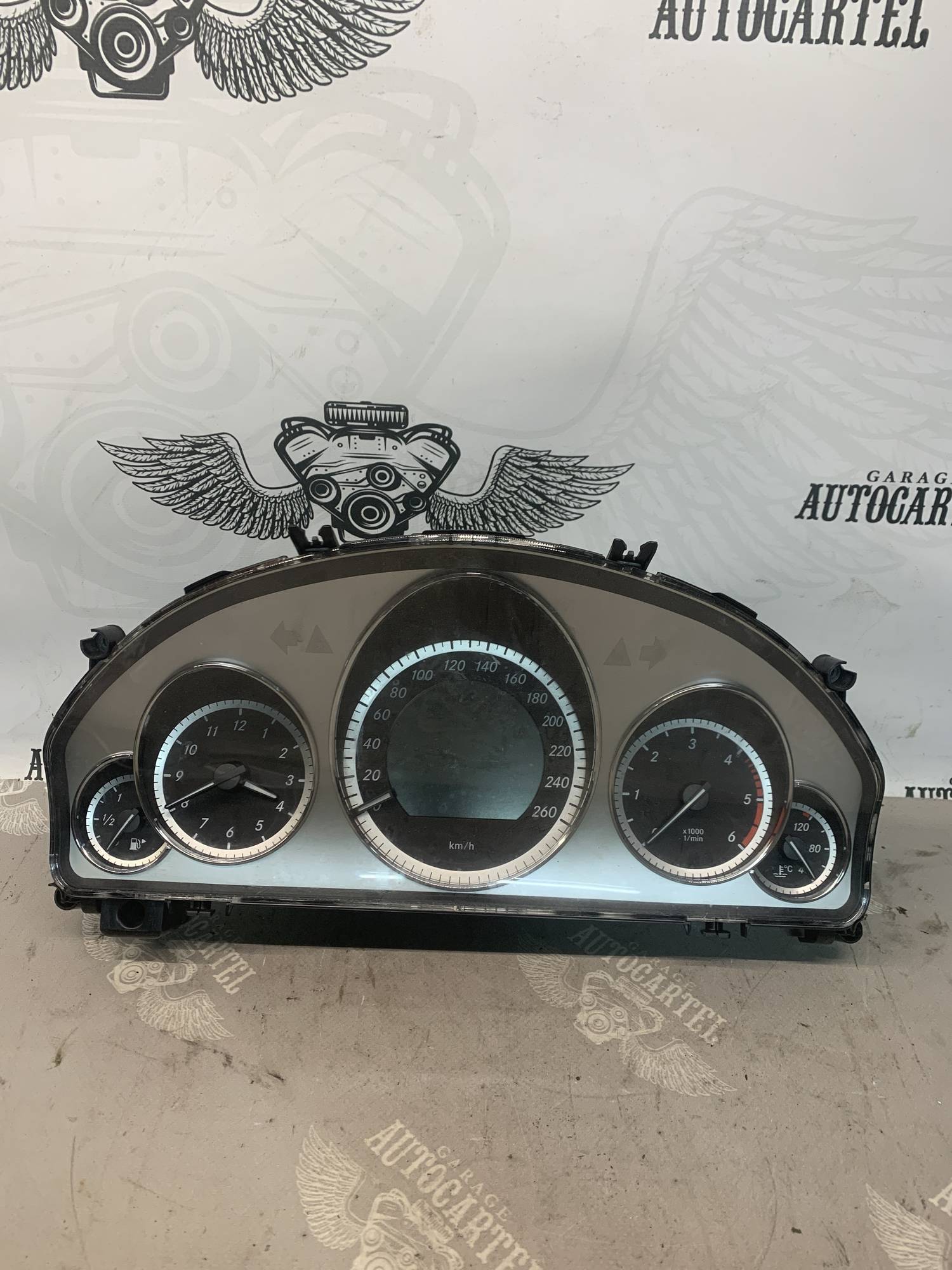 Панель приладів Mercedes E-class W212 3.0cdi a2125409547