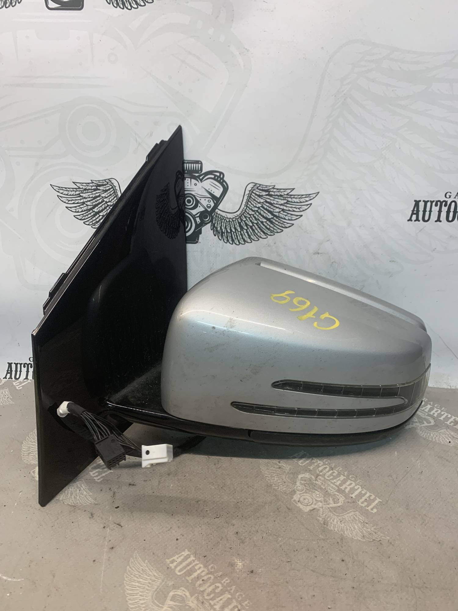 Ліве дзеркало 9+4pin Mercedes W246 B-Class a2468100316, 21745041