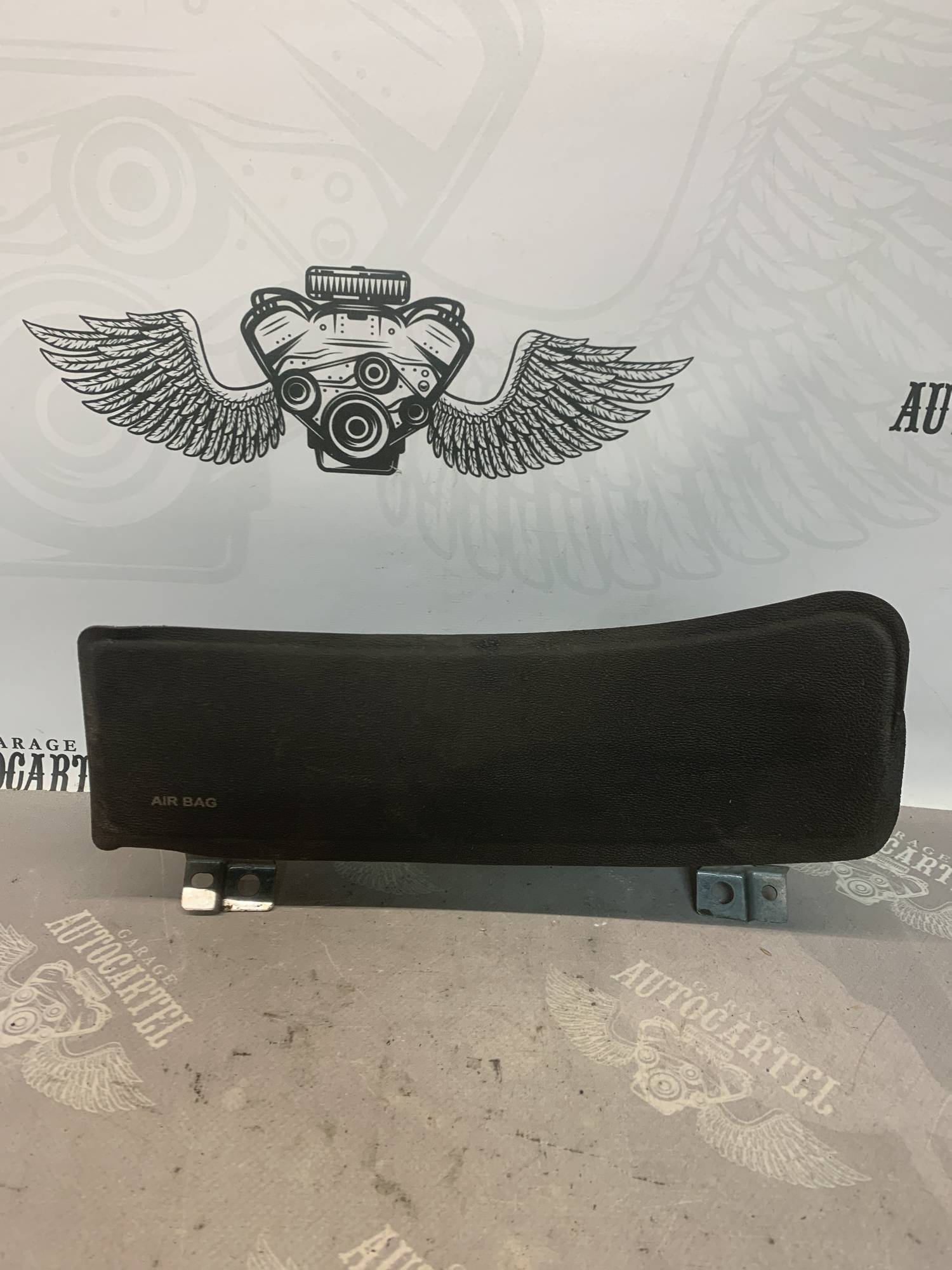 ПОДУШКА БЕЗПЕКИ НІГ ВОДІЯ ALFA ROMEO 159 01560627990