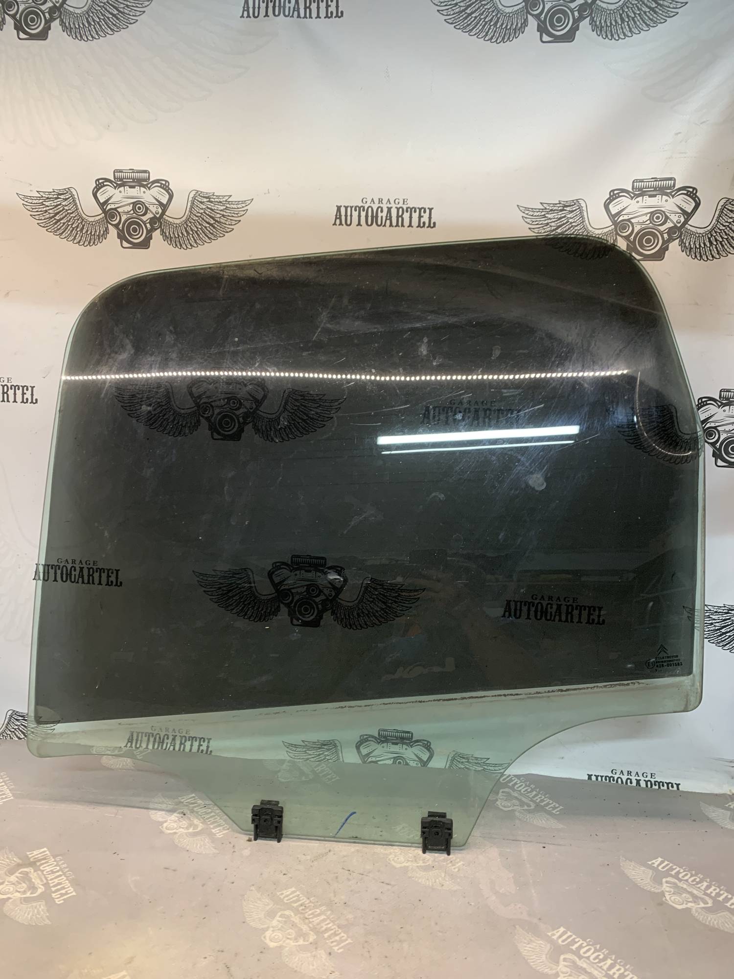 Скло дверей заднє ліве Citroen C3 picasso 43r-001583, 21806063
