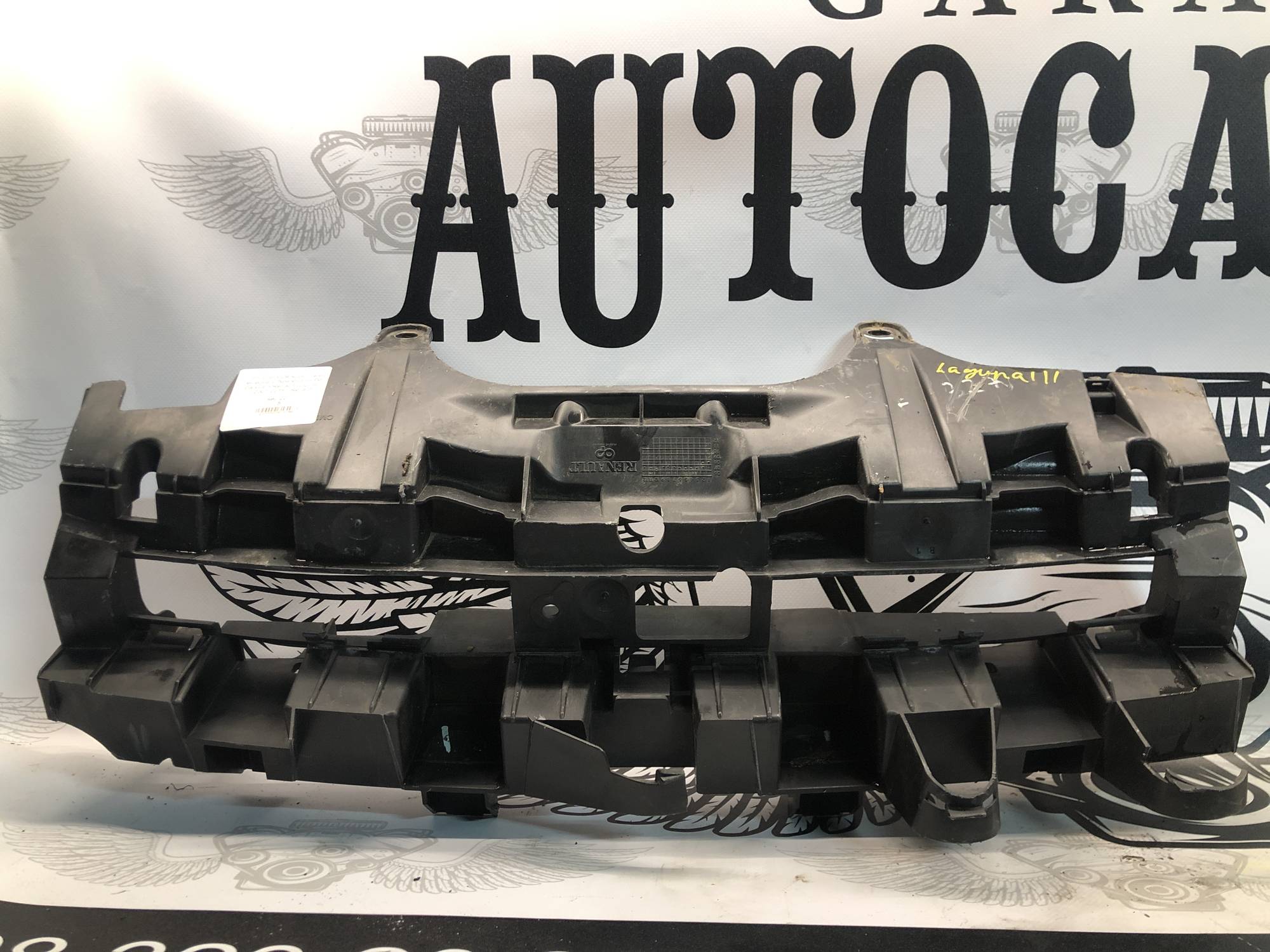 612000002R Кронштейн переднего бампера на Рено Лагуна 3 Renault Laguna III 2007-2015 - Renault
