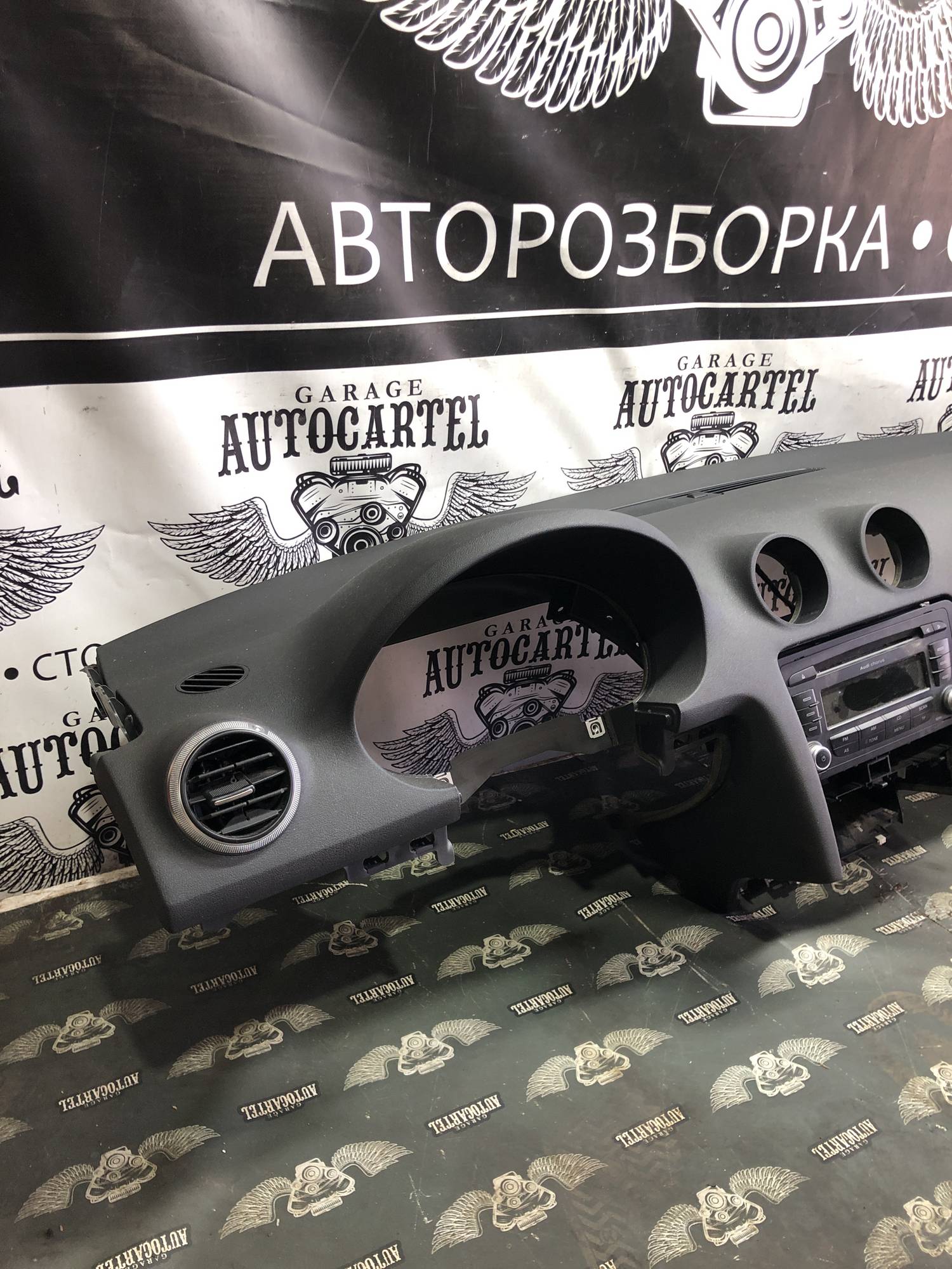 21817441 Торпедо Audi A3 8P 2003—2012