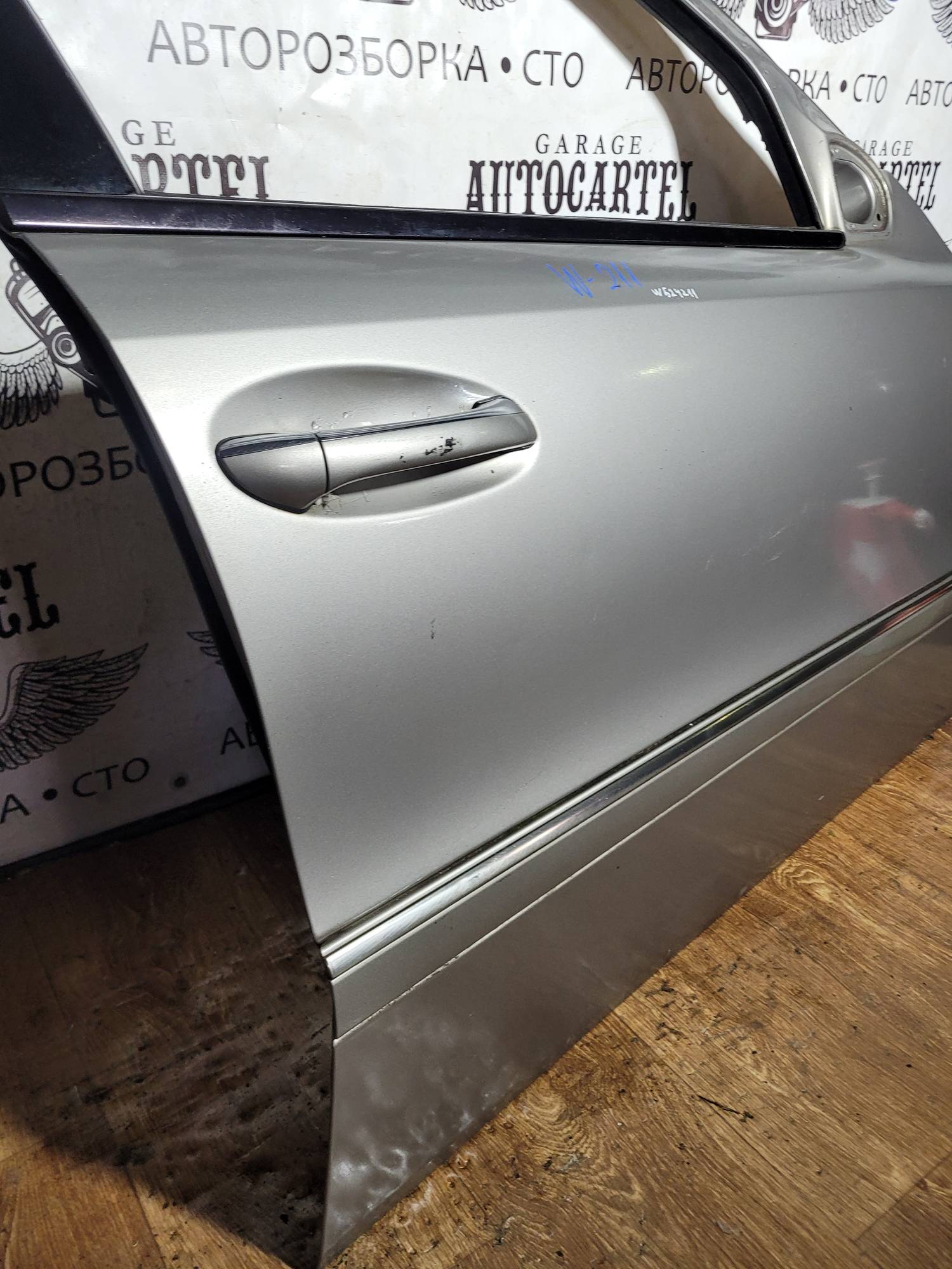 Дверка передня права Mercedes-Benz w211 eclass 2003-2009 w25r11