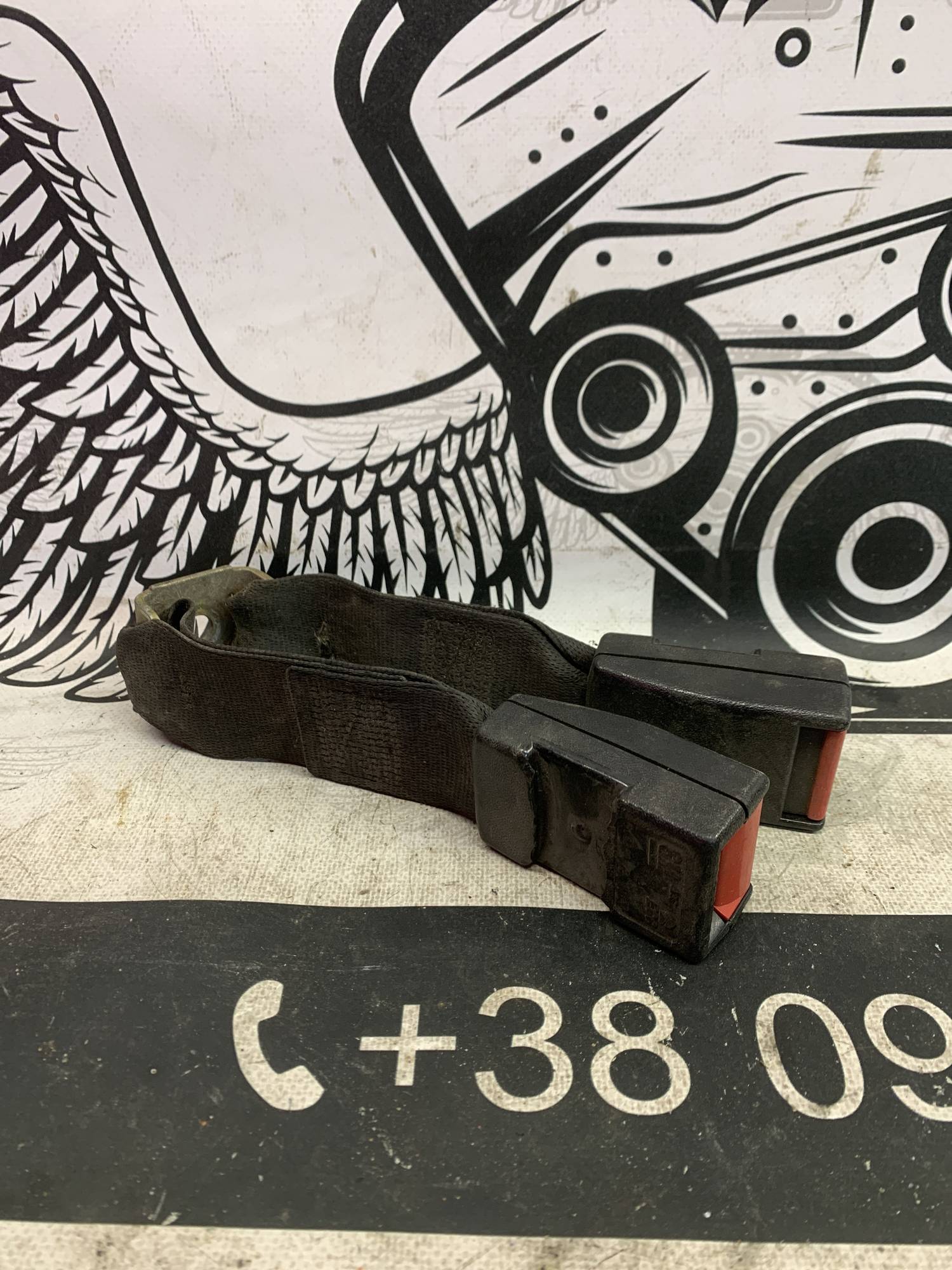 Замок безпеки задній Opel Vectra B 90359919b